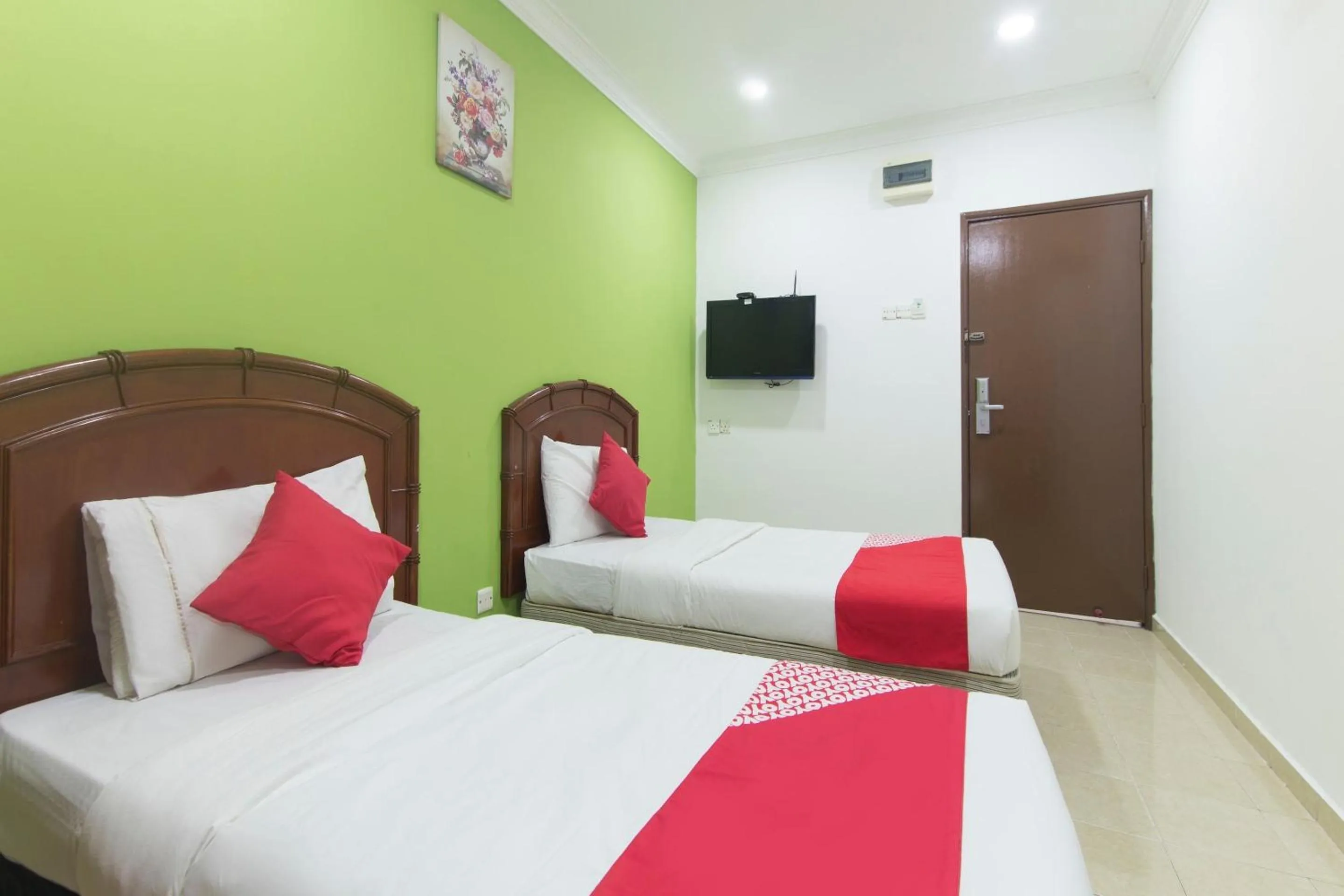 Bedroom in OYO 805 Hotel Run Star