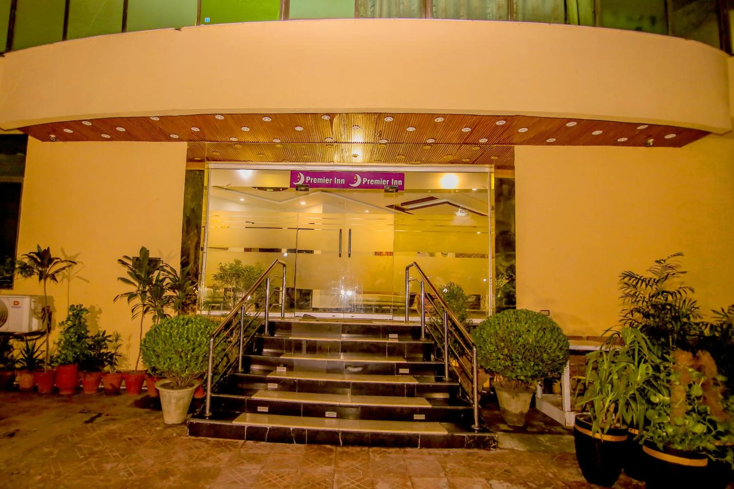 Facade/entrance in Premier Inn Gulberg Lahore