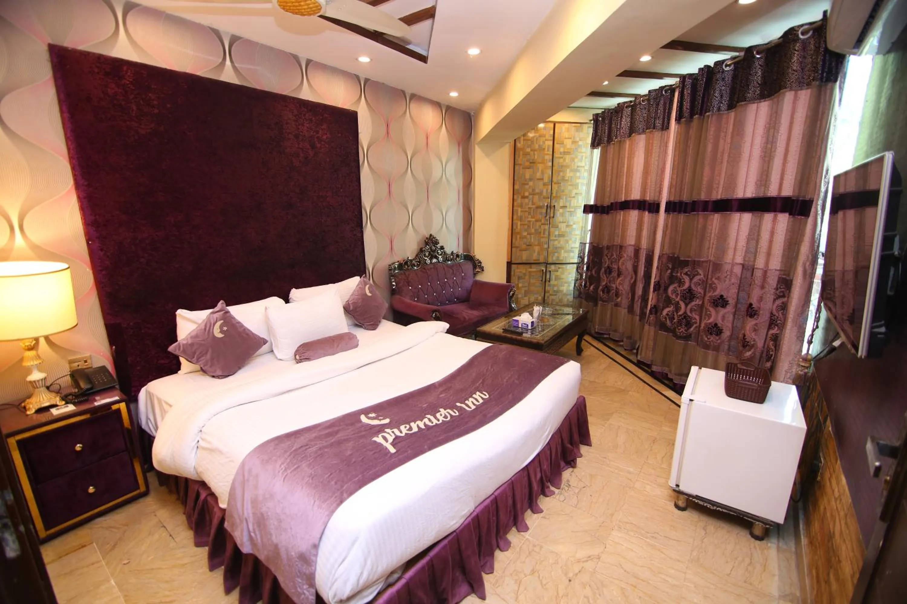 Photo of the whole room, Bed in Premier Inn Gulberg Lahore