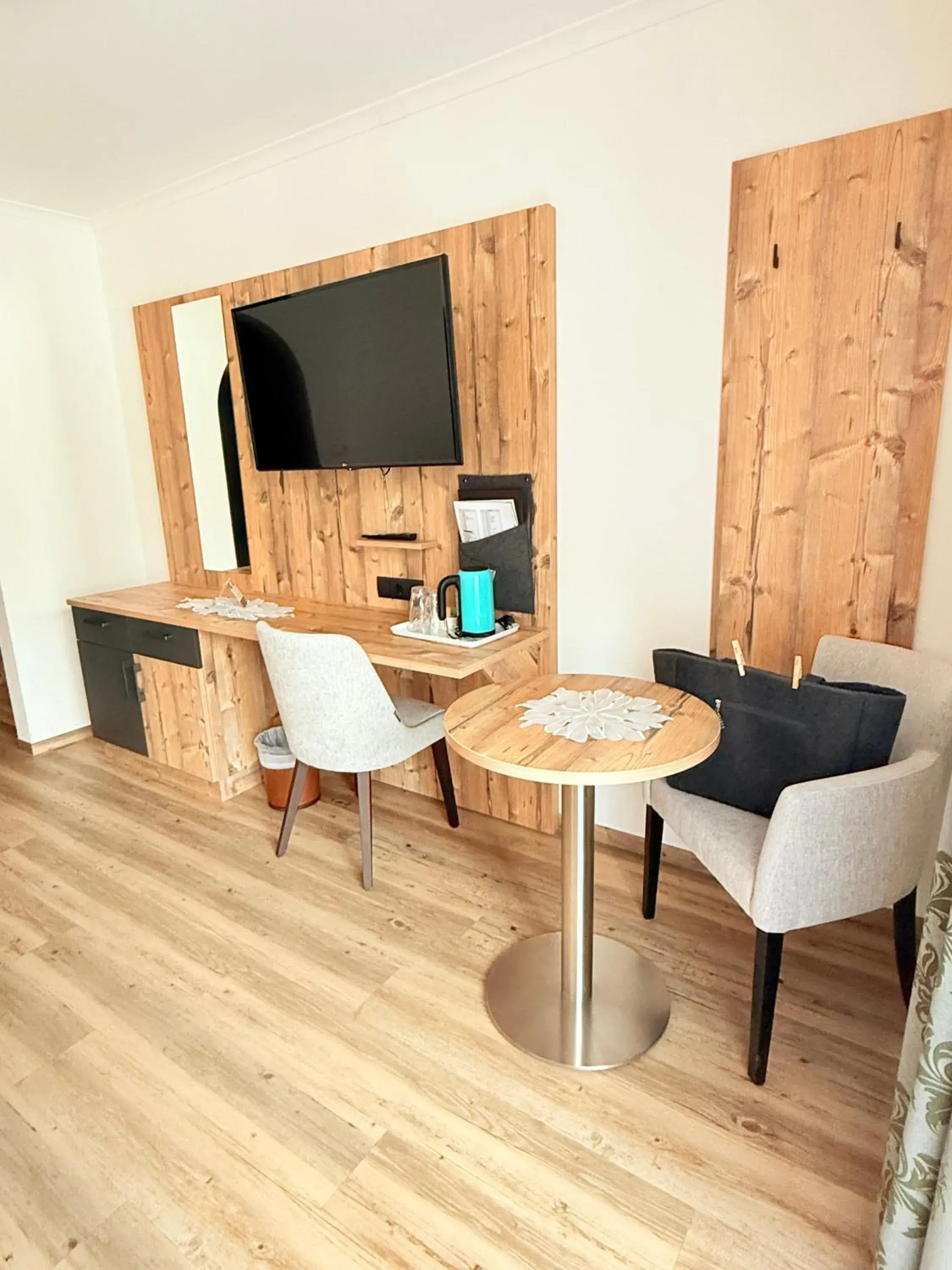 Double Room Karwendel/Rofan - single occupancy in Hotel Achentalerhof Double Room Karwendel/Rofan - single occupancy in Hotel Achentalerhof