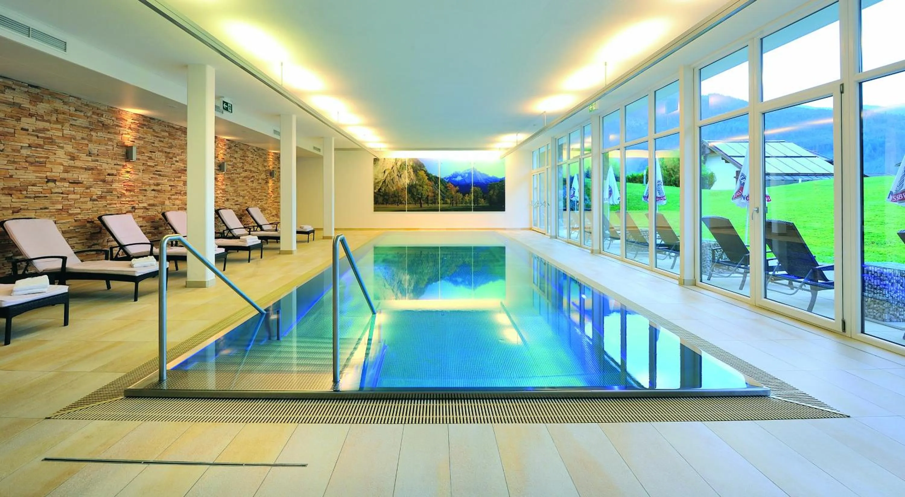 Swimming pool in Hotel Achentalerhof