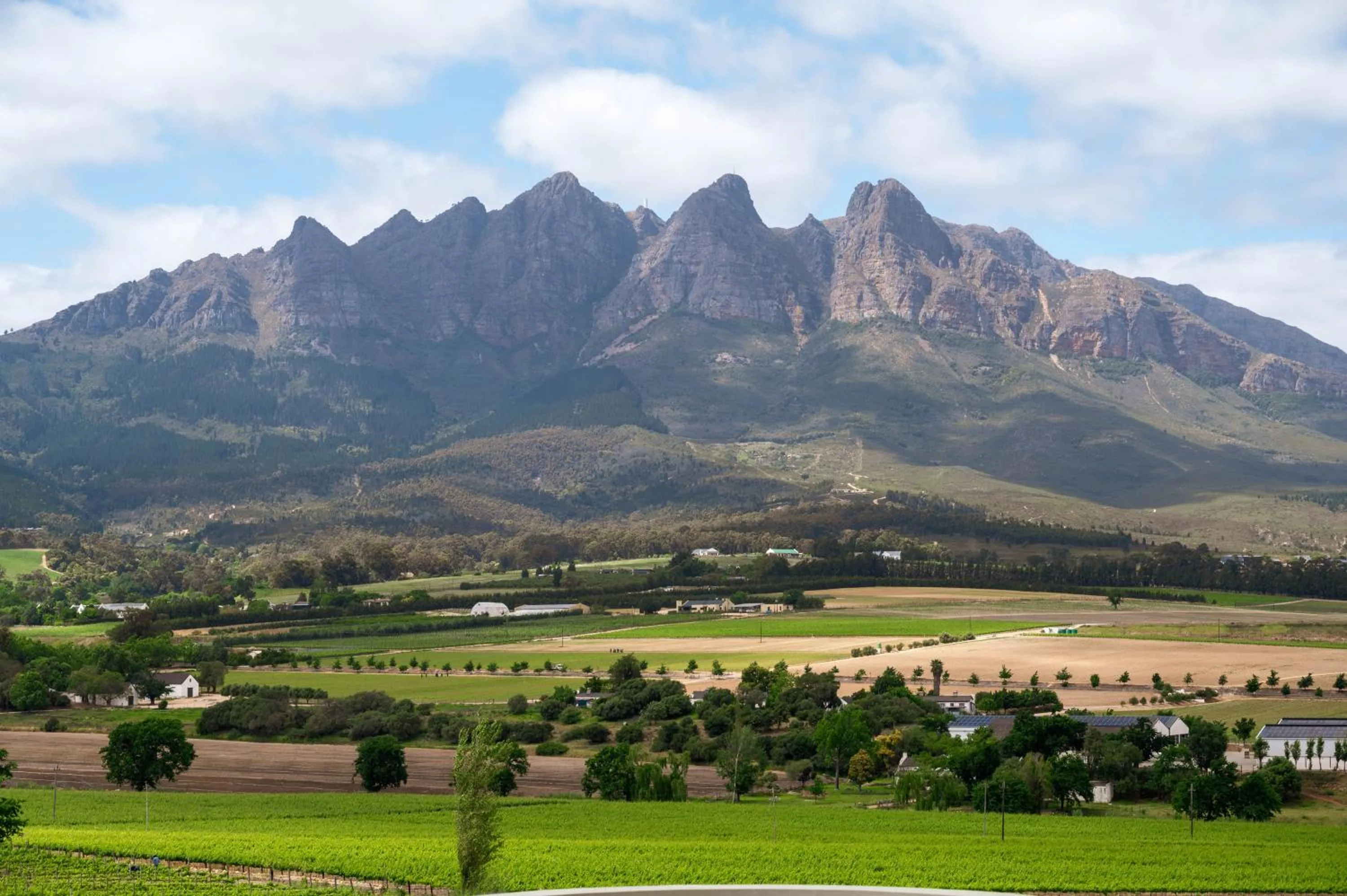 Mountain view in Val Du Charron Wine & Leisure Estate