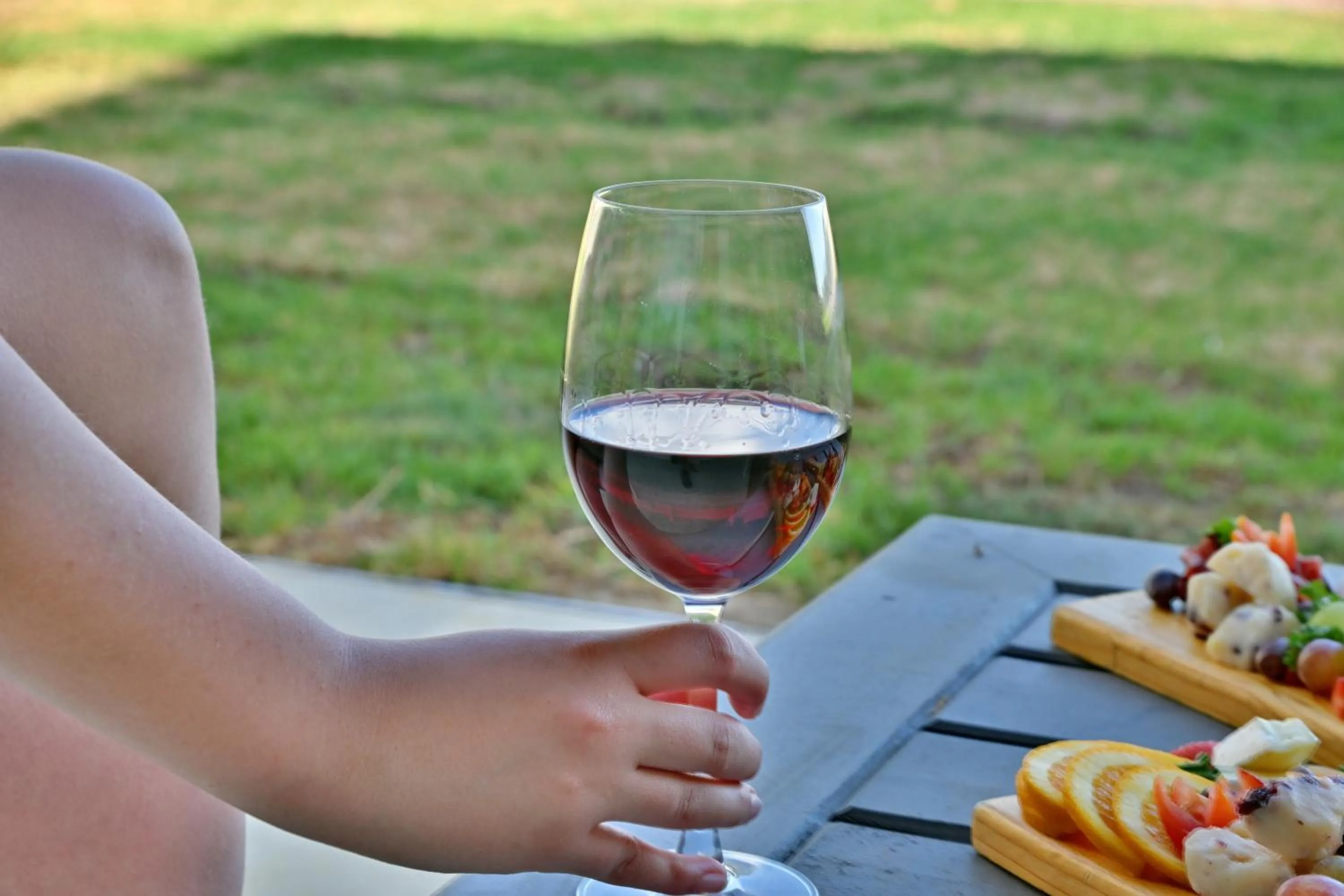 Food and drinks in Val Du Charron Wine & Leisure Estate