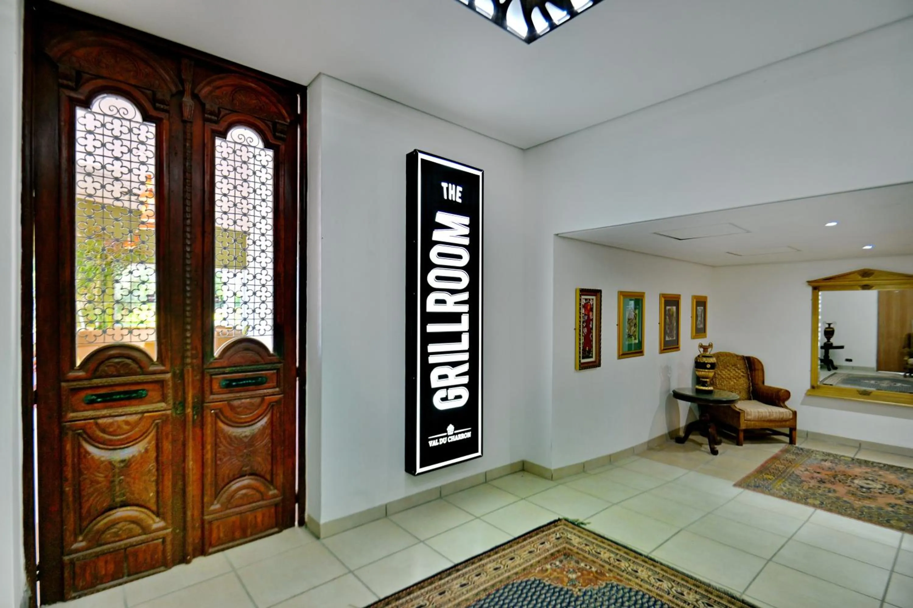 Lobby or reception in Val Du Charron Wine & Leisure Estate