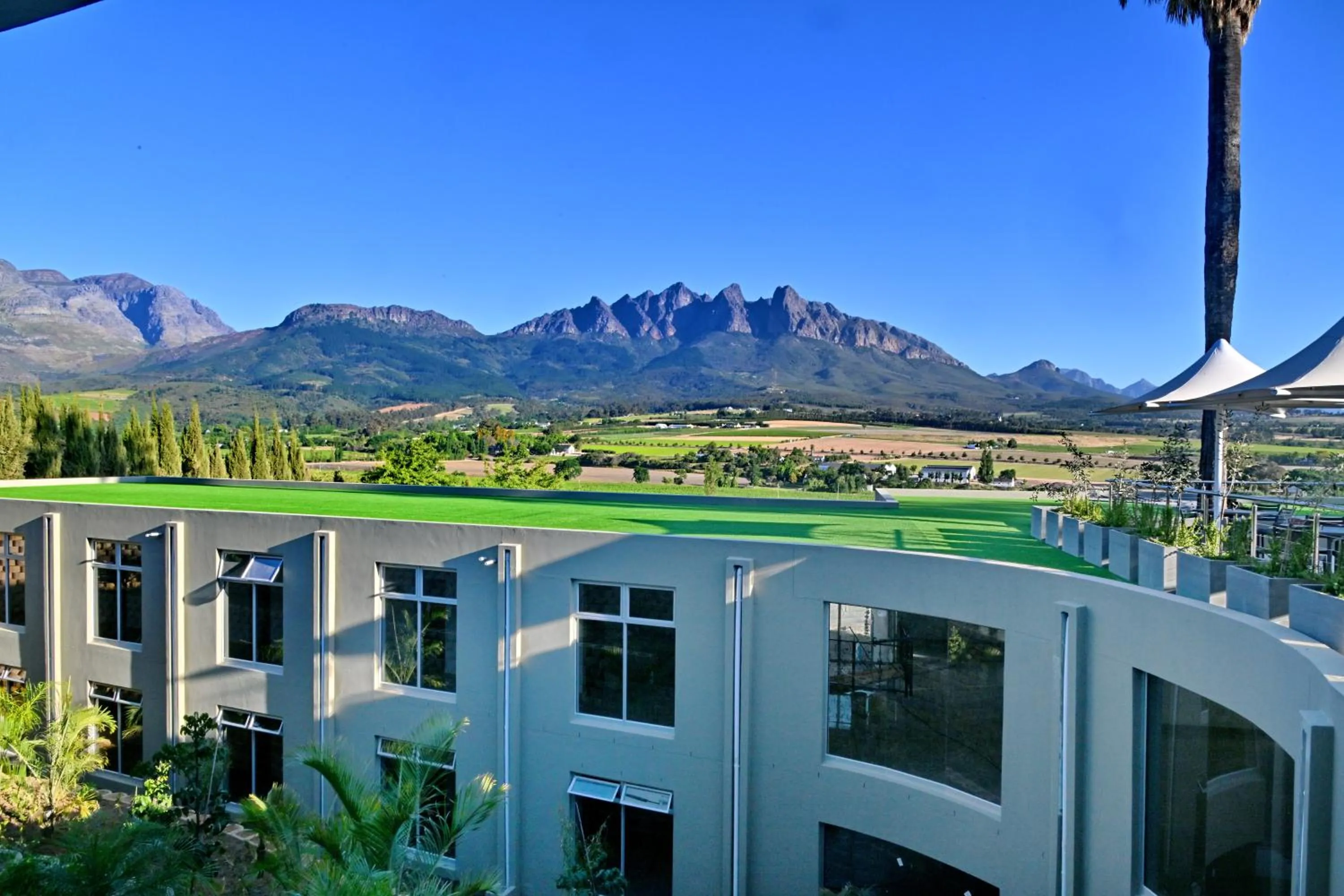 Property building in Val Du Charron Wine & Leisure Estate