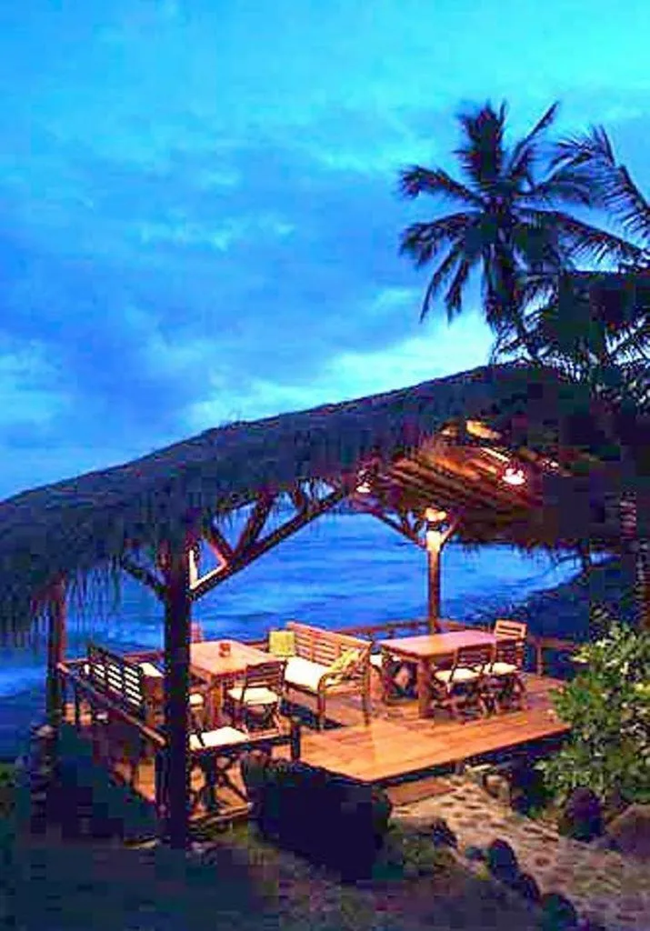 Restaurant/places to eat in Seraya Shores Bali