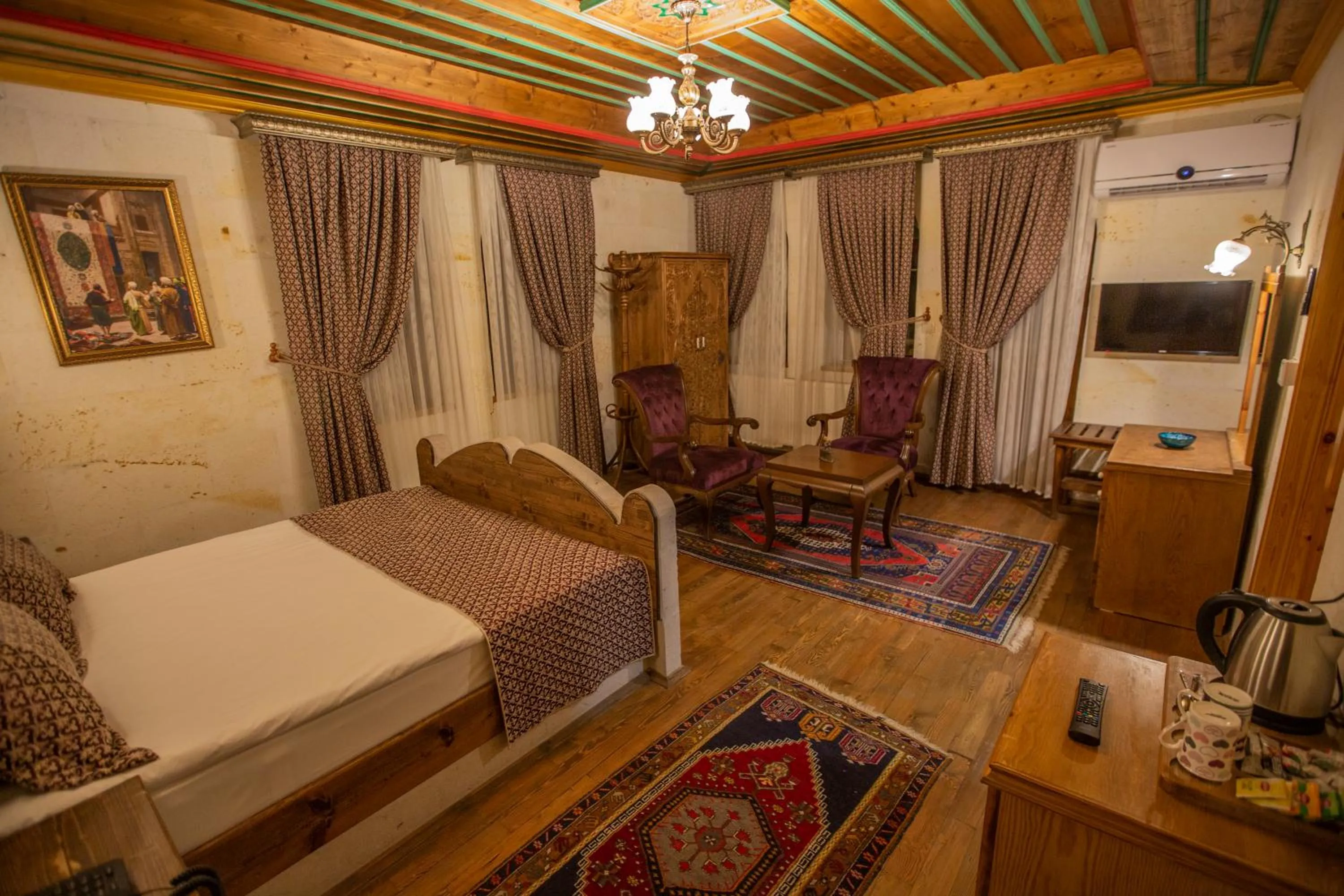 Photo of the whole room, Bed in Göreme Reva Hotel