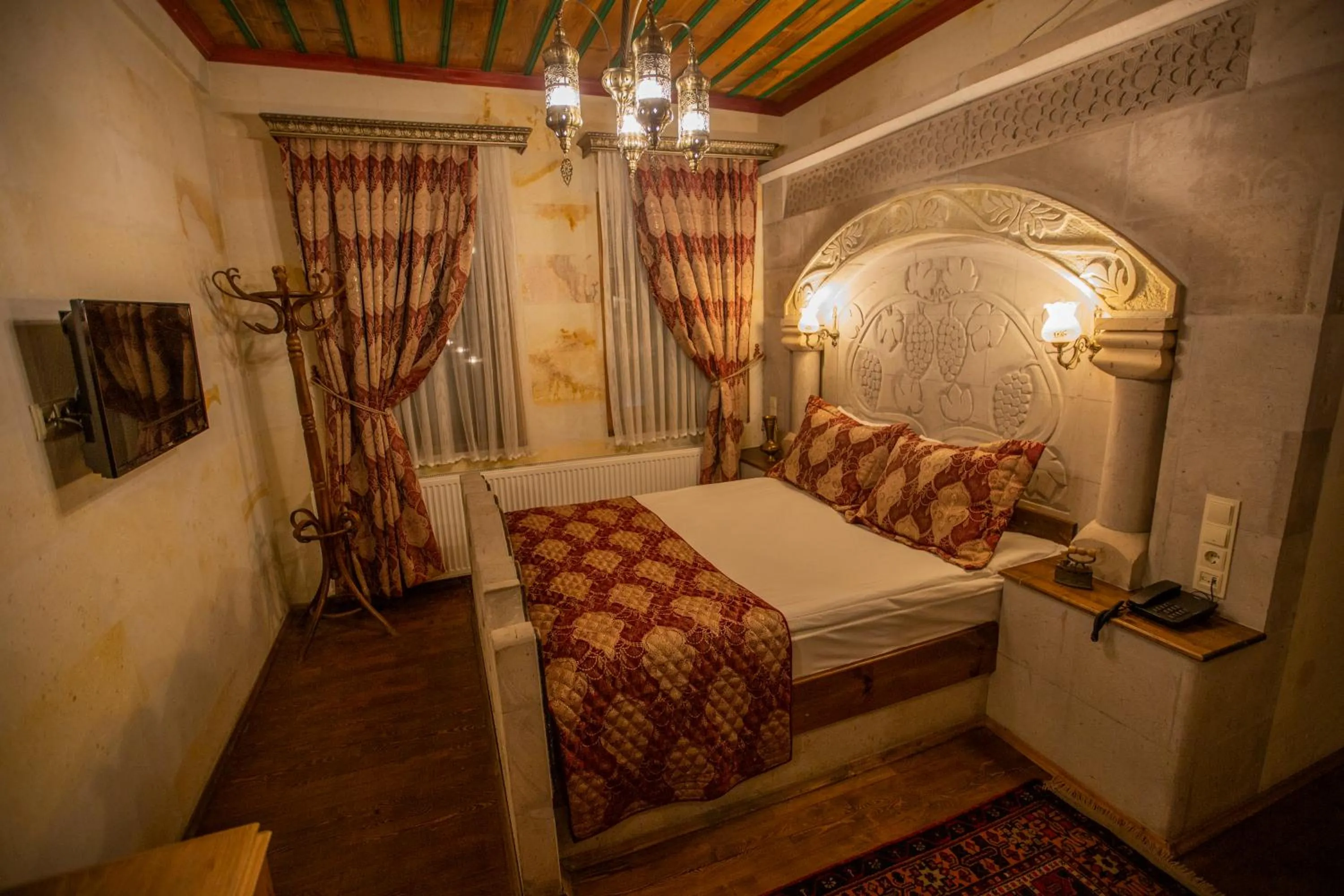 Massage, Bed in Göreme Reva Hotel