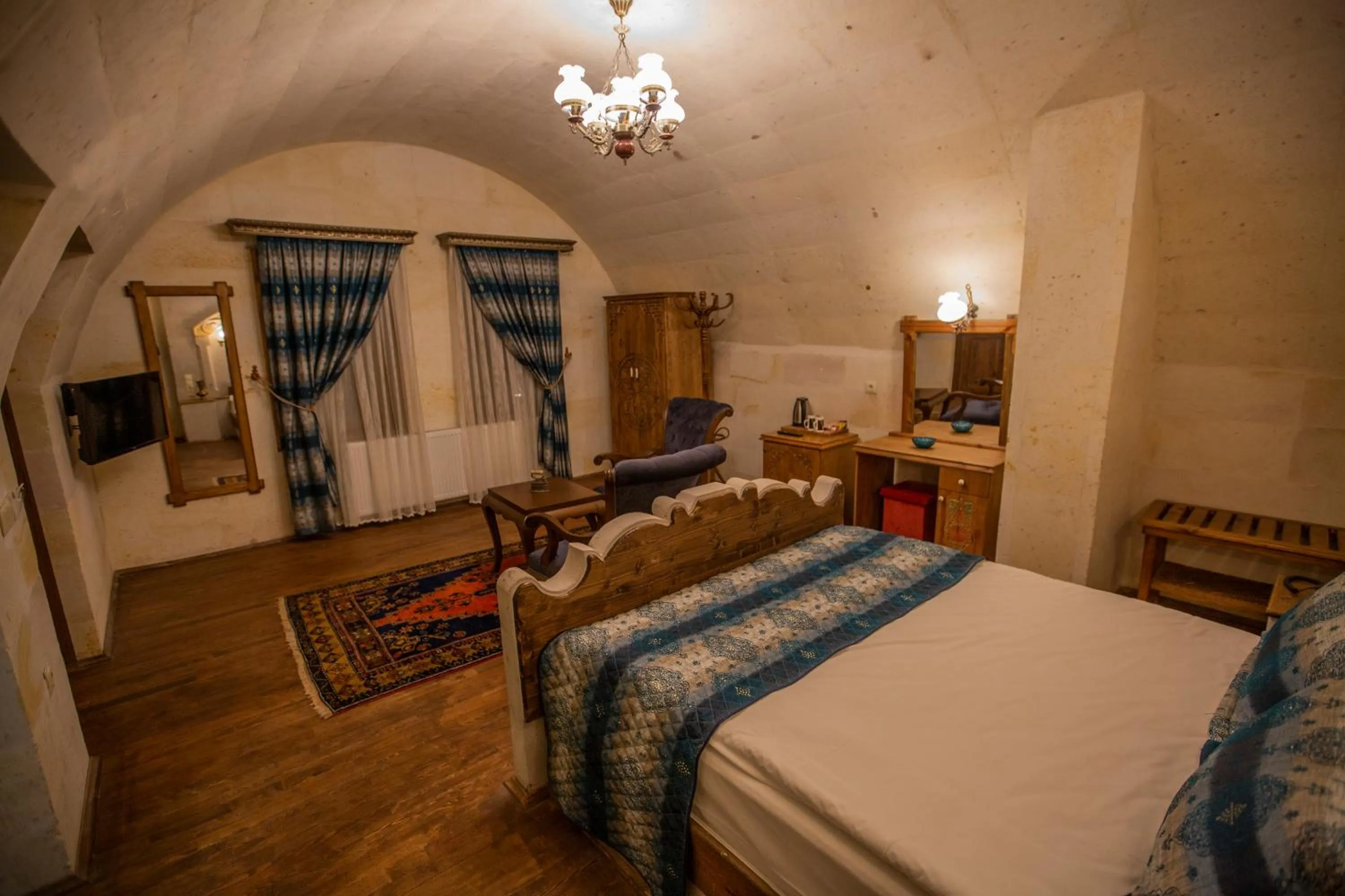Photo of the whole room, Bed in Göreme Reva Hotel