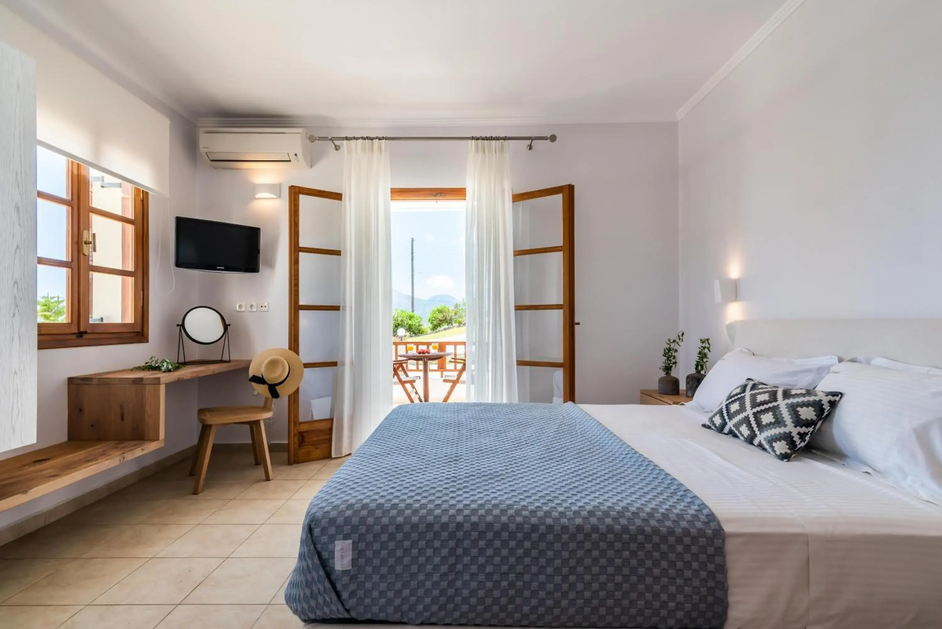 Bed in Konstantinos Bed in Konstantinos