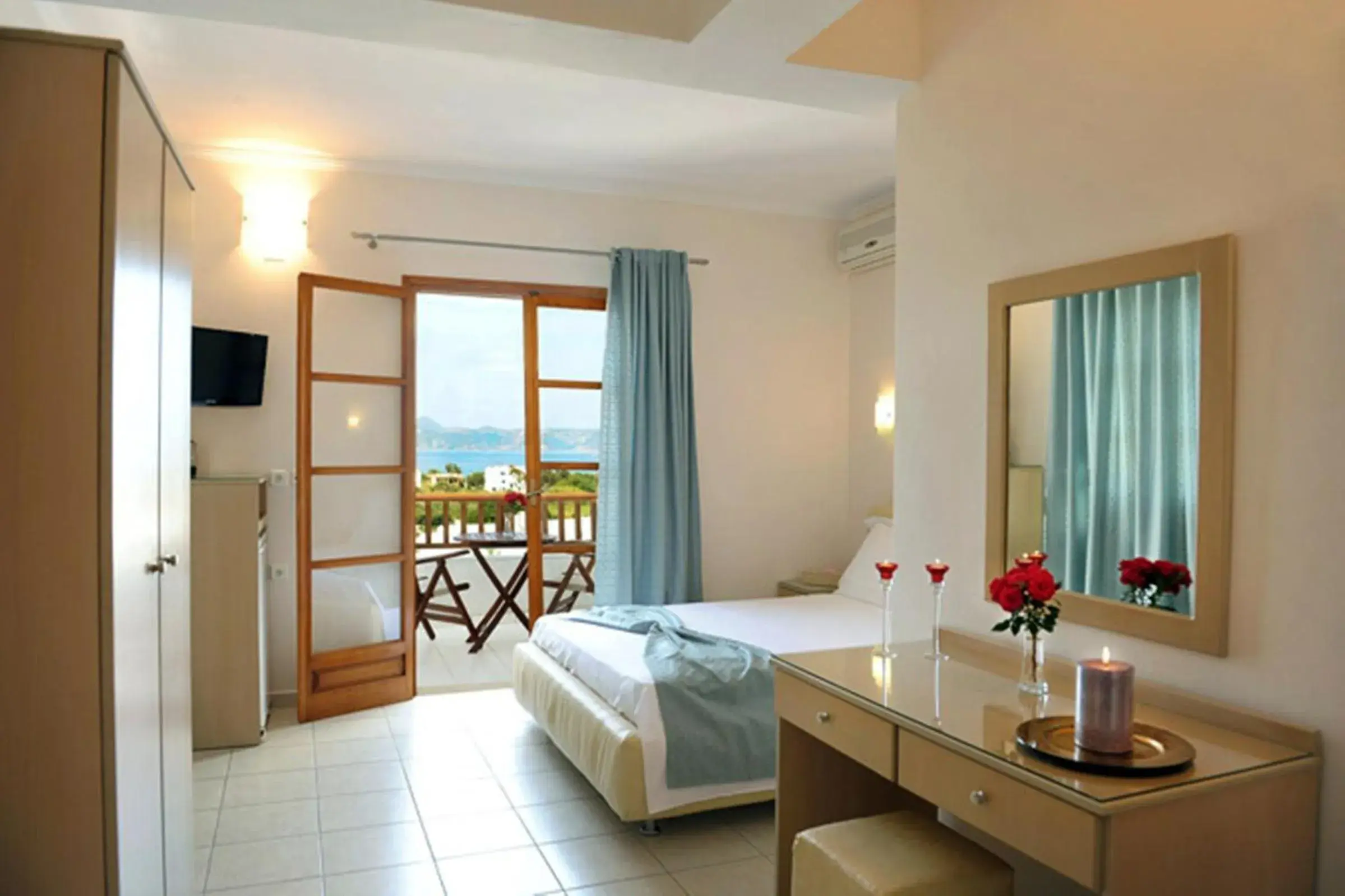 Bed in Konstantinos Bed in Konstantinos