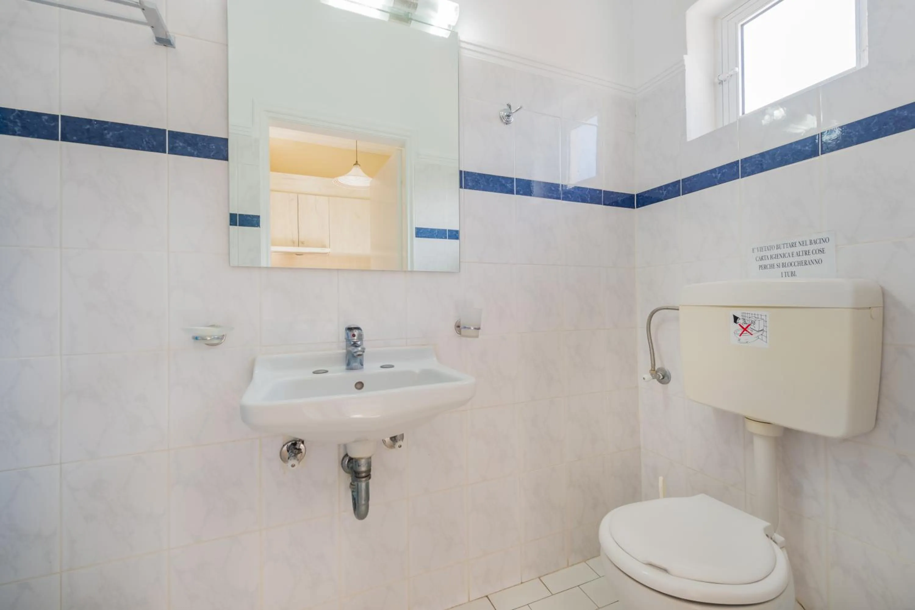 Bathroom in Capriccio Studios