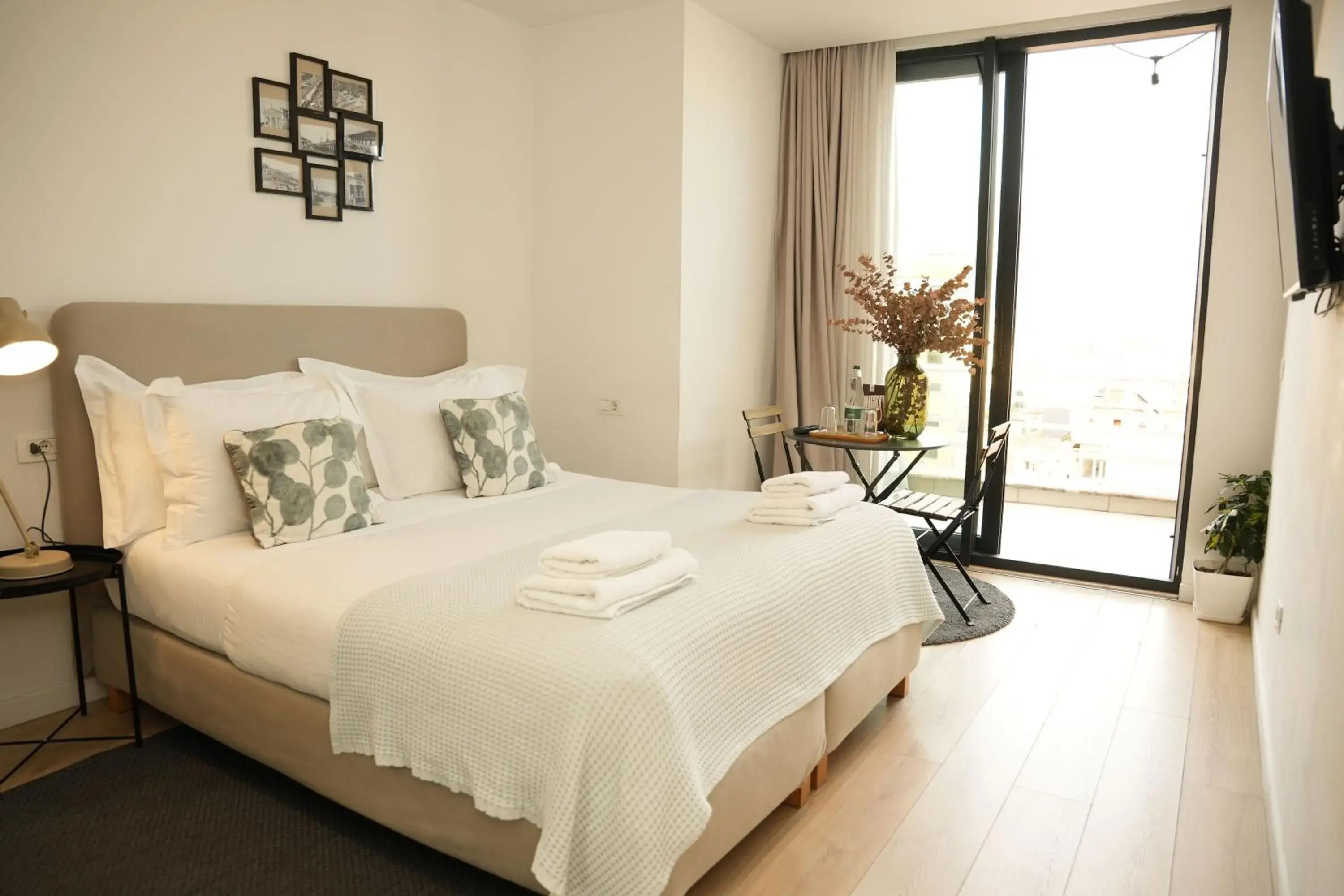 Studio Apartment - single occupancy in Rooftop Tirana Studio Apartment - single occupancy in Rooftop Tirana