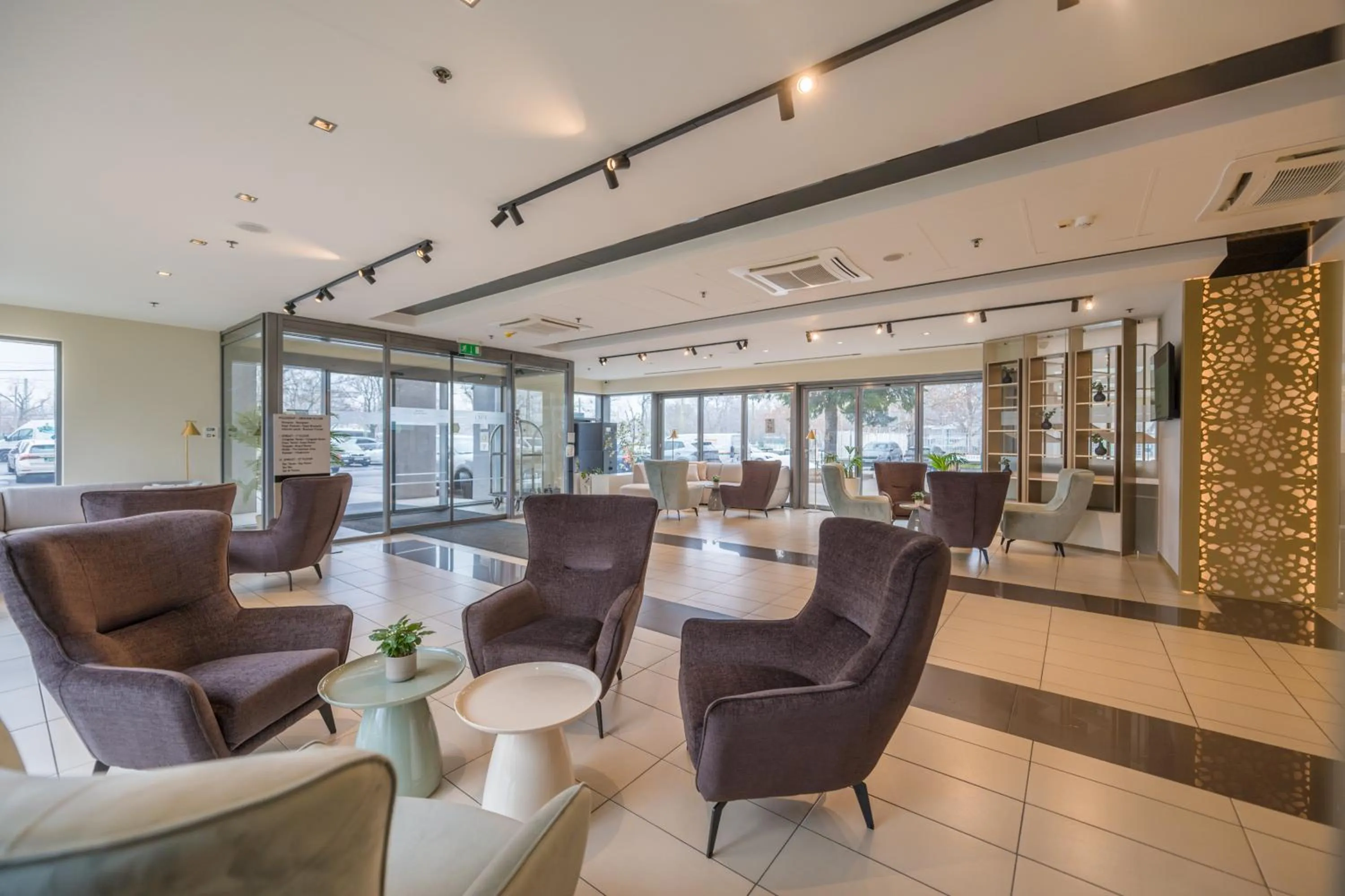 Lobby or reception in Expo Tower by Mellow Mood Hotels