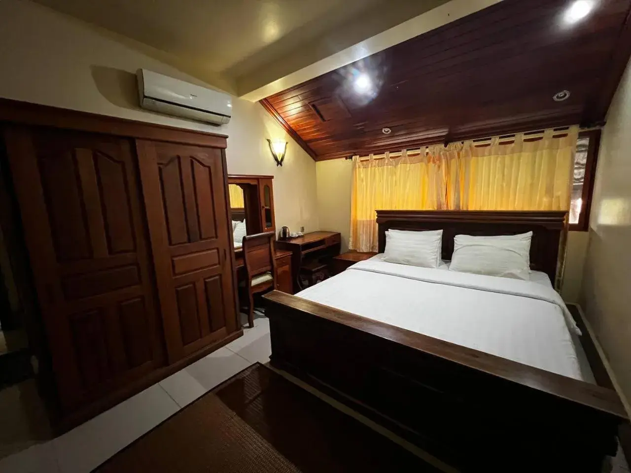 Property building, Bed in Shining Angkor Apartment Hotel Property building, Bed in Shining Angkor Apartment Hotel