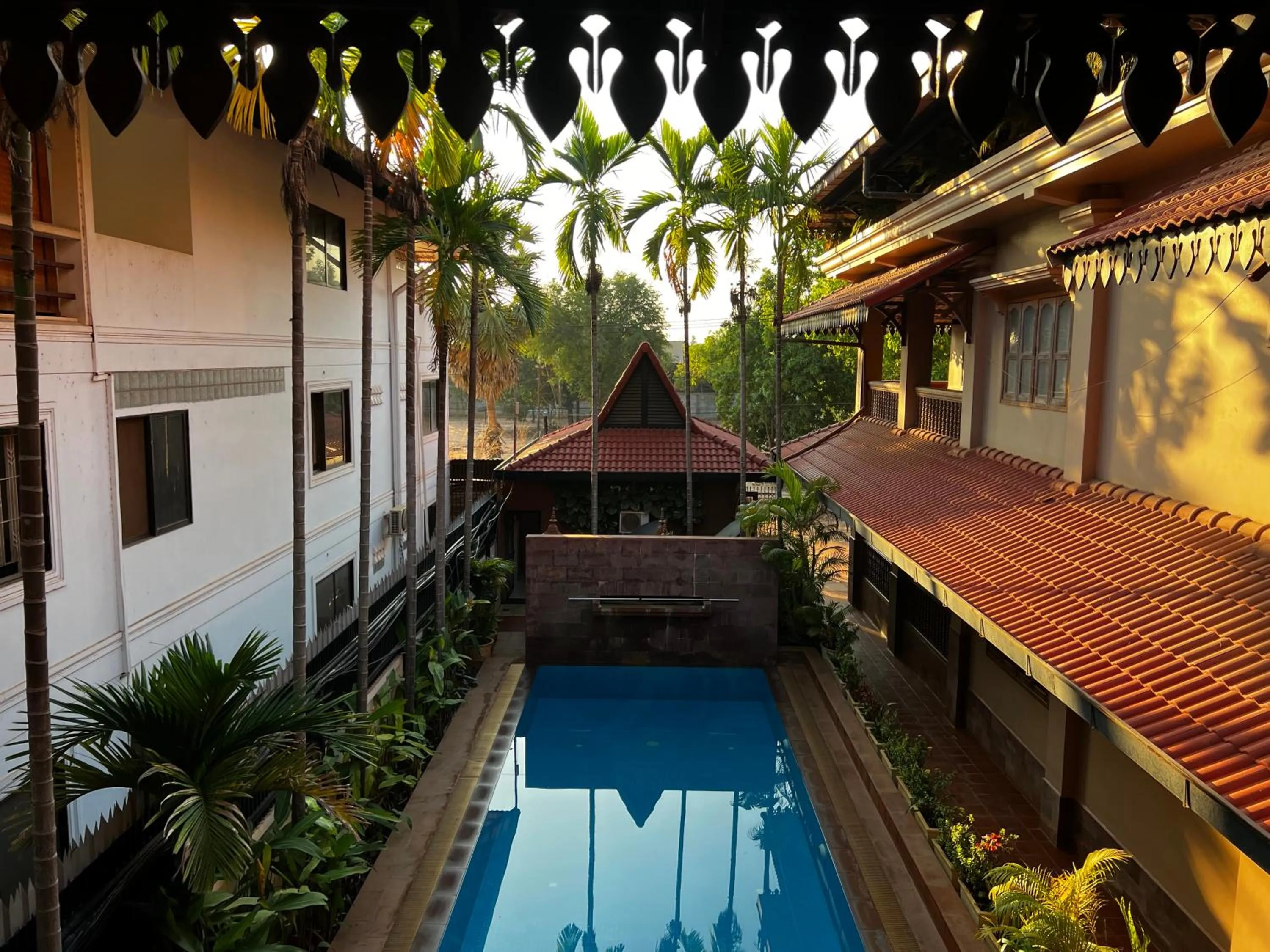 Swimming pool in Shining Angkor Apartment Hotel