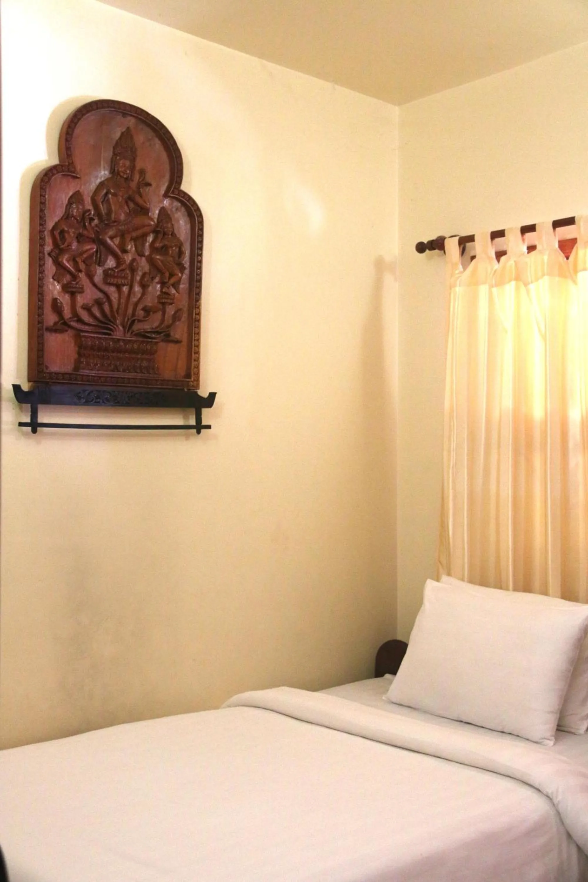 Bed in Shining Angkor Apartment Hotel