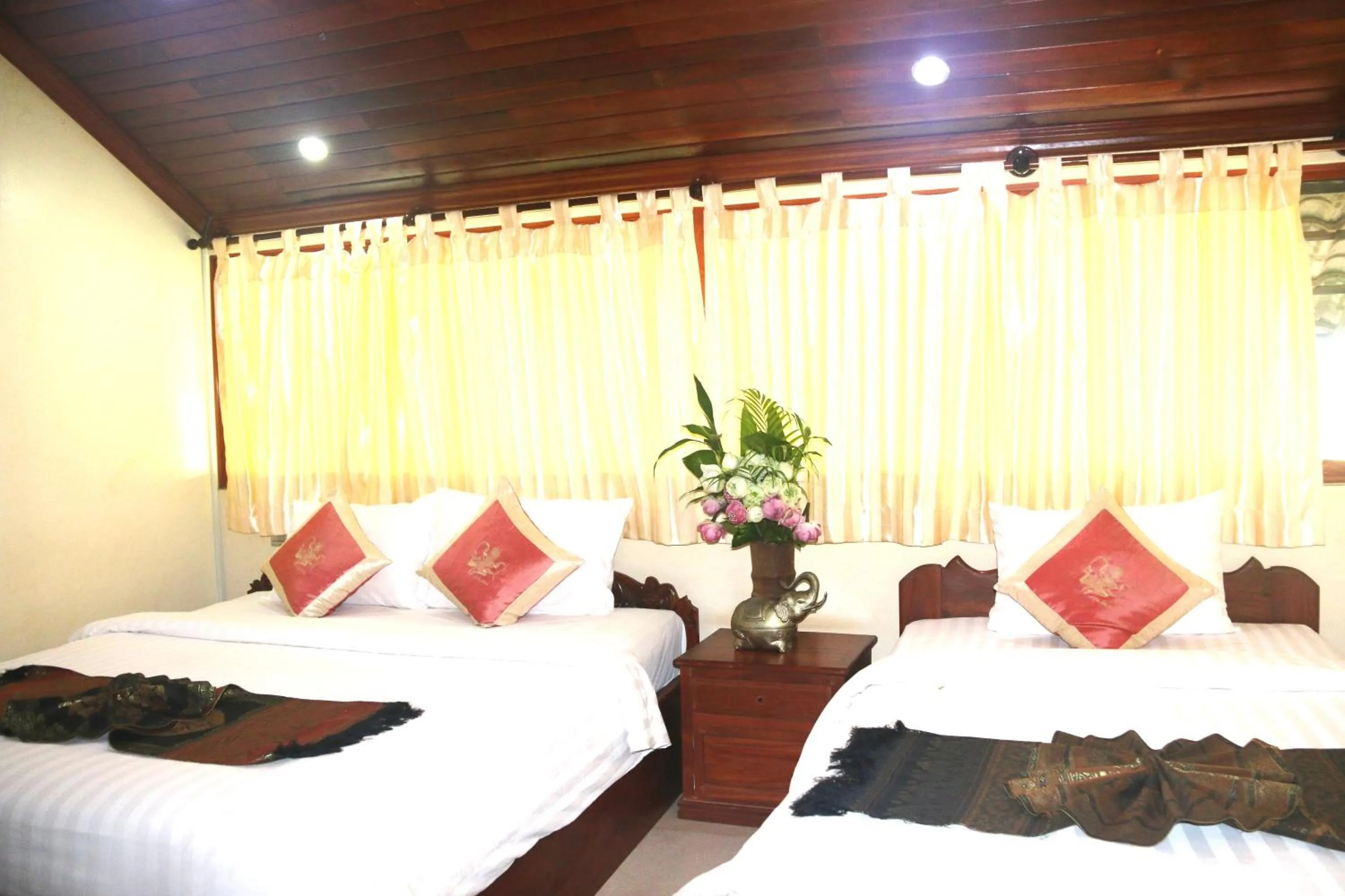 Bedroom, Bed in Shining Angkor Apartment Hotel