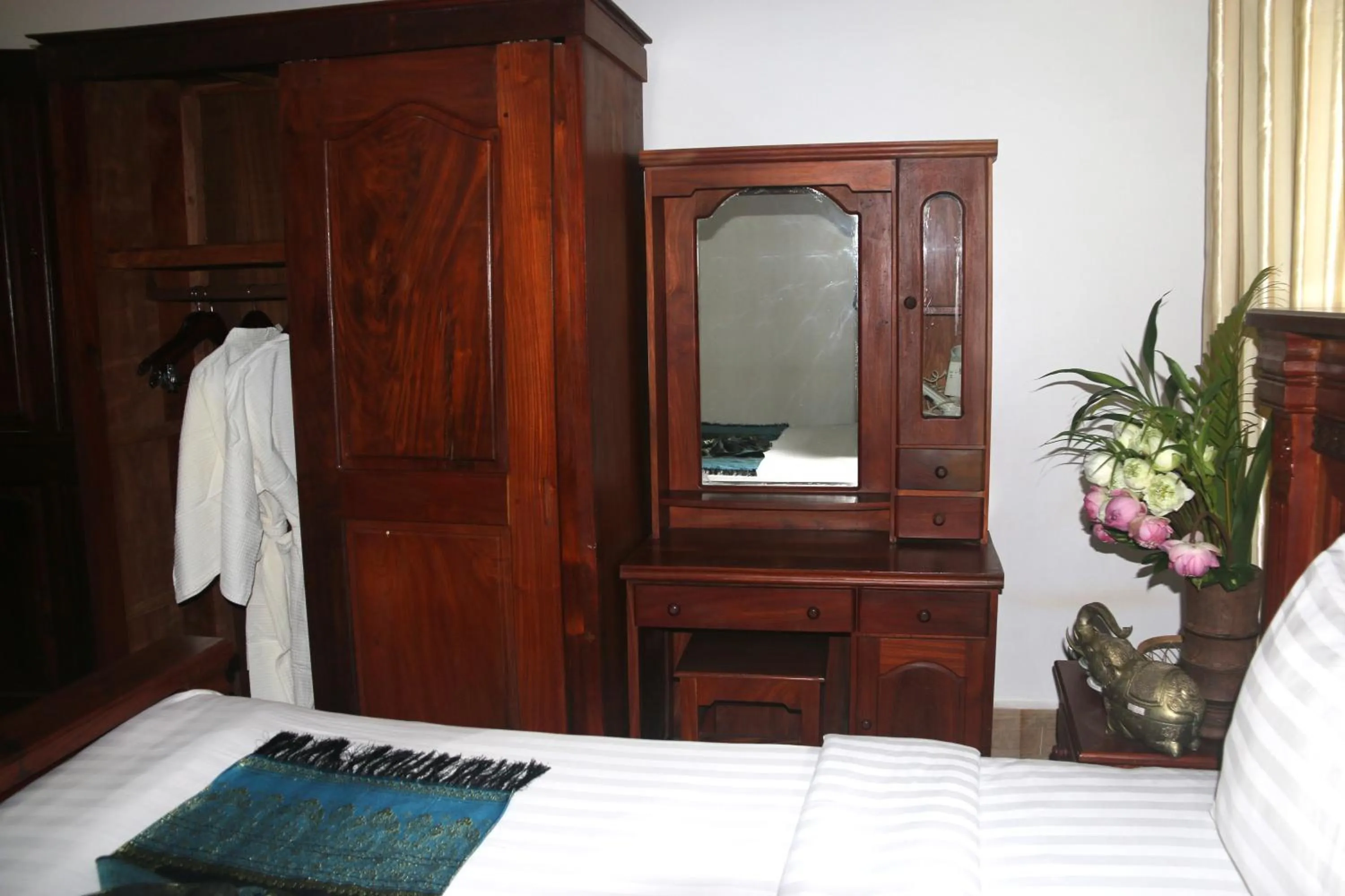 Bedroom, Bed in Shining Angkor Apartment Hotel