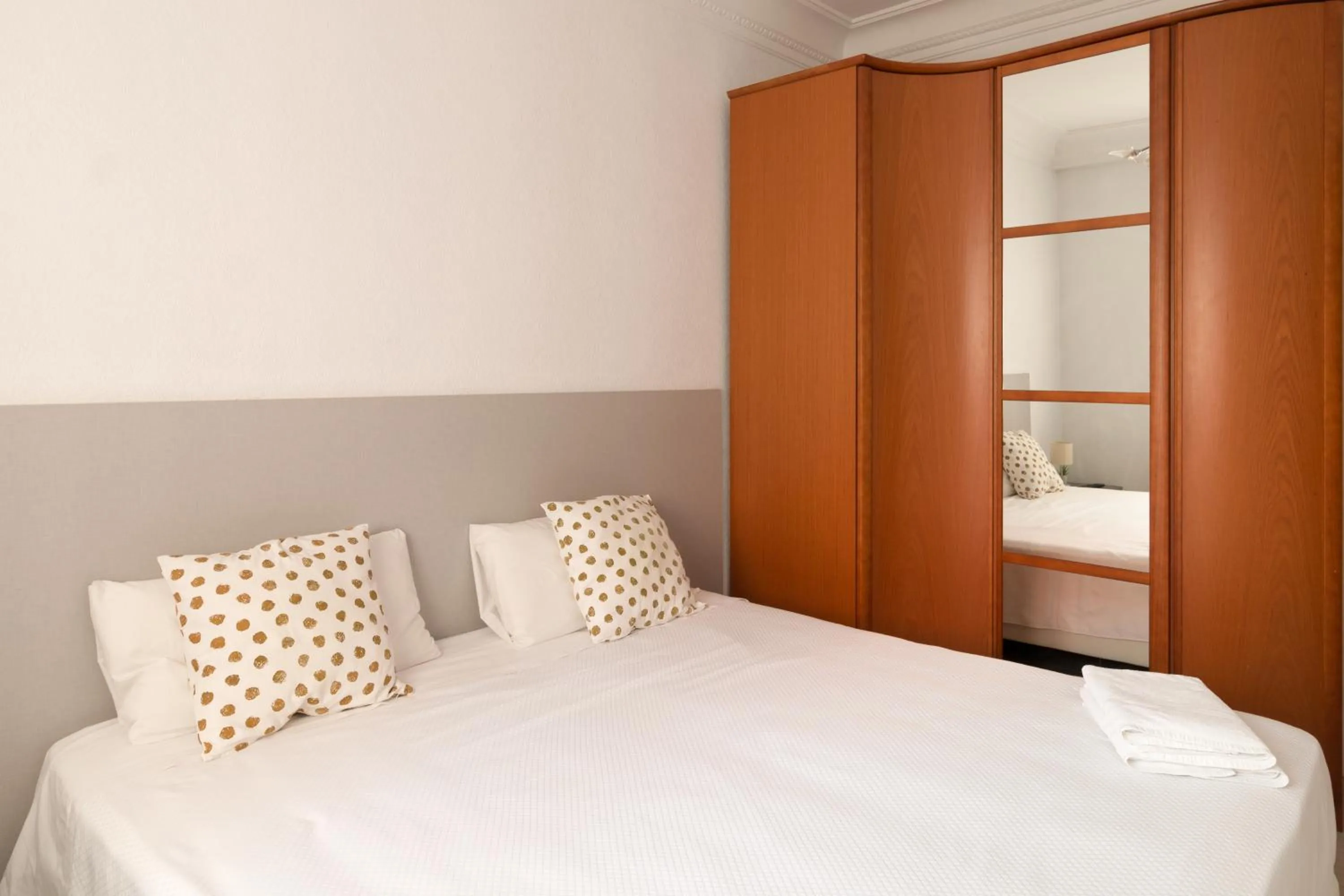 Bed in Pensión Arias