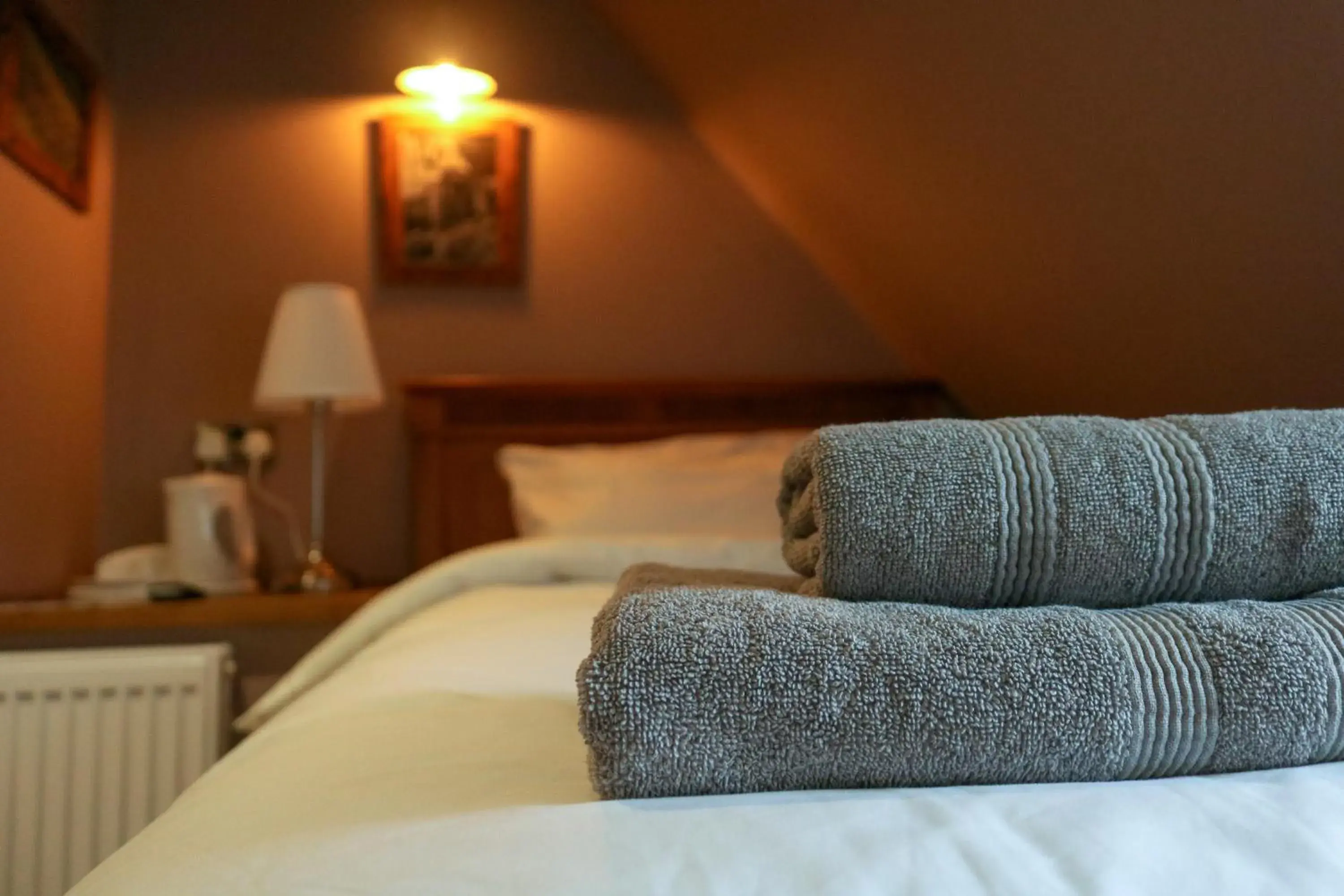 Bedroom, Bed in The Hollybush Inn and B&B Bedroom, Bed in The Hollybush Inn and B&B