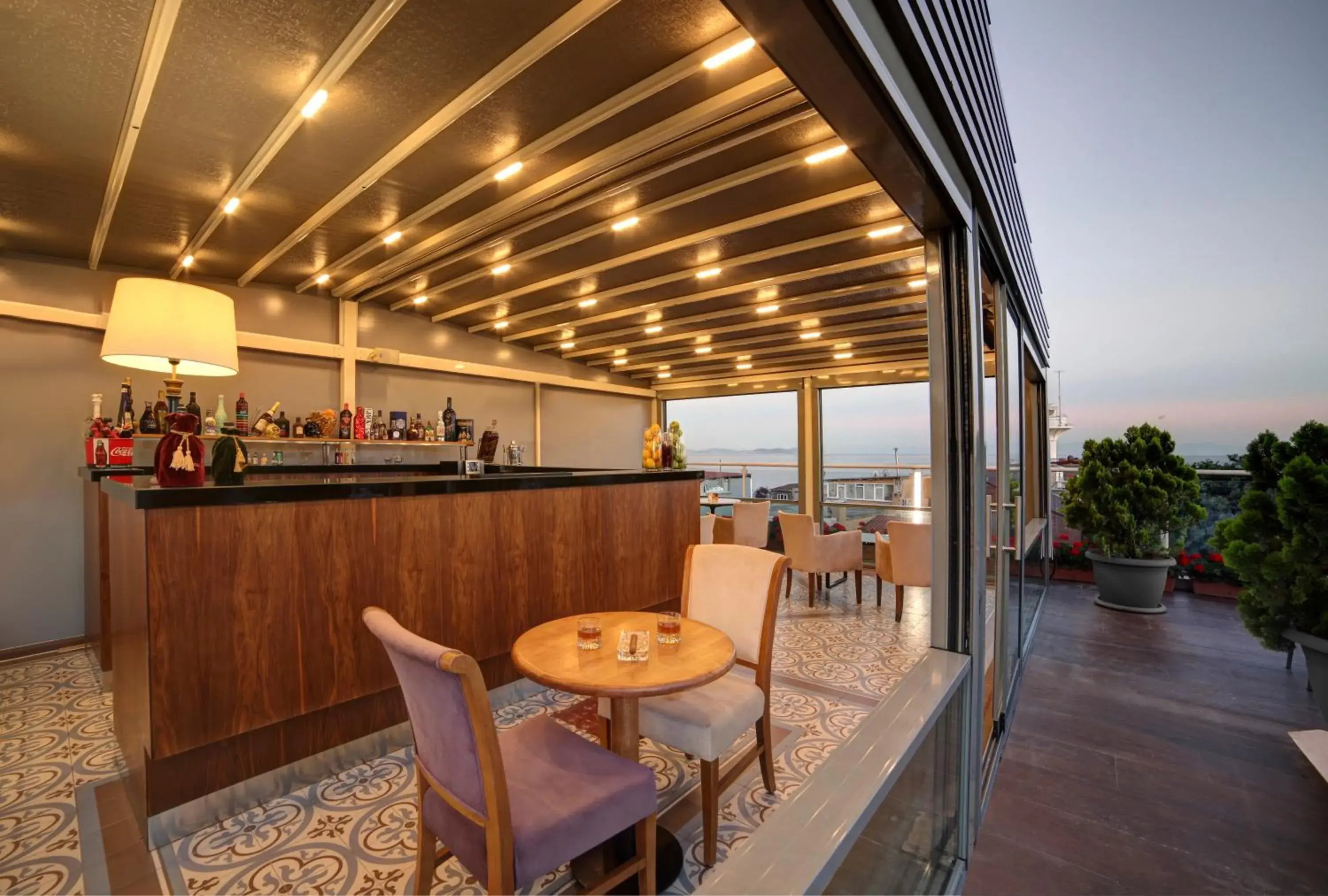 Restaurant/places to eat in Almina Hotel - Special Class Restaurant/places to eat in Almina Hotel - Special Class