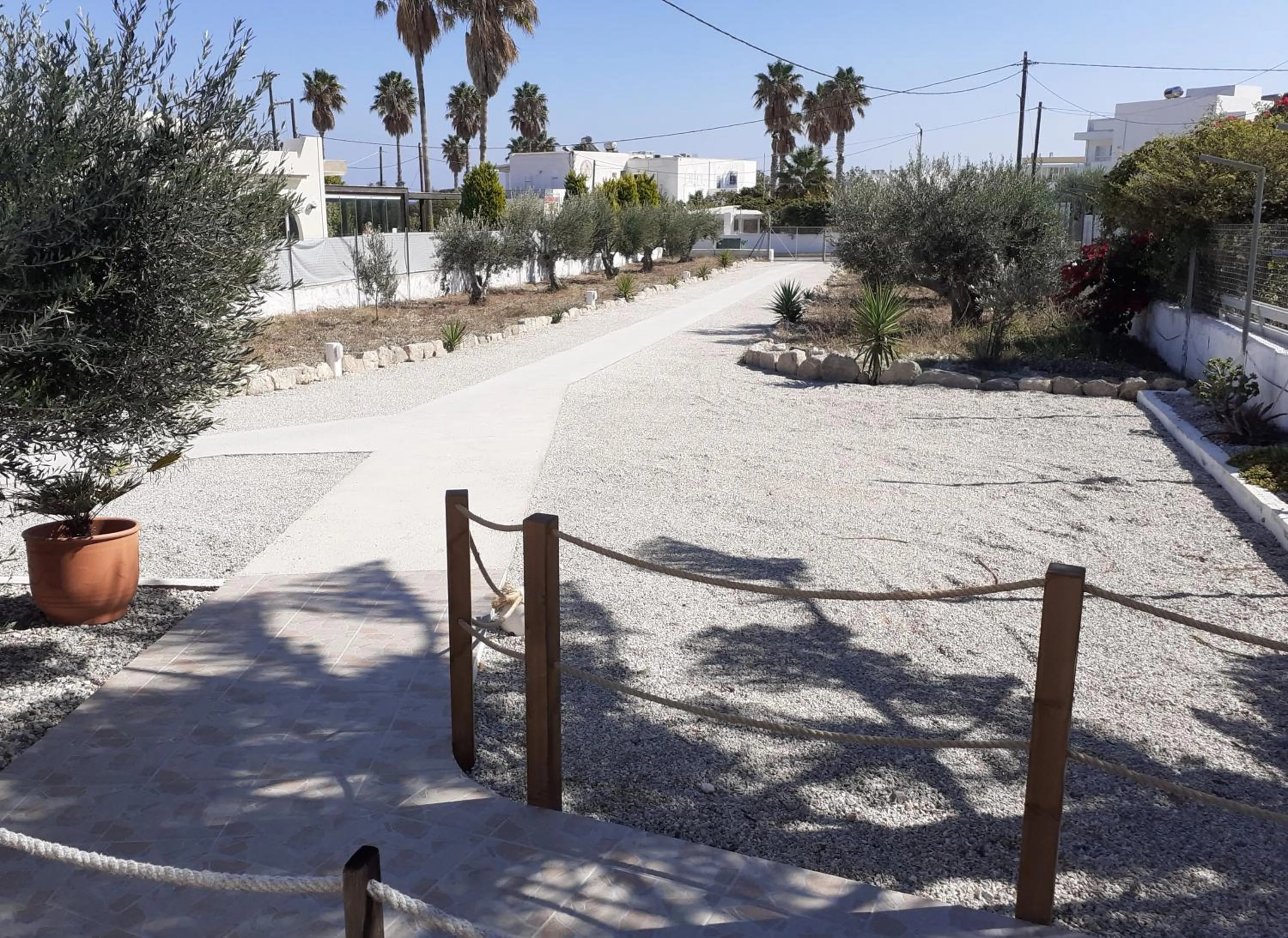 Facade/entrance in Delphini Studios - for the disabled