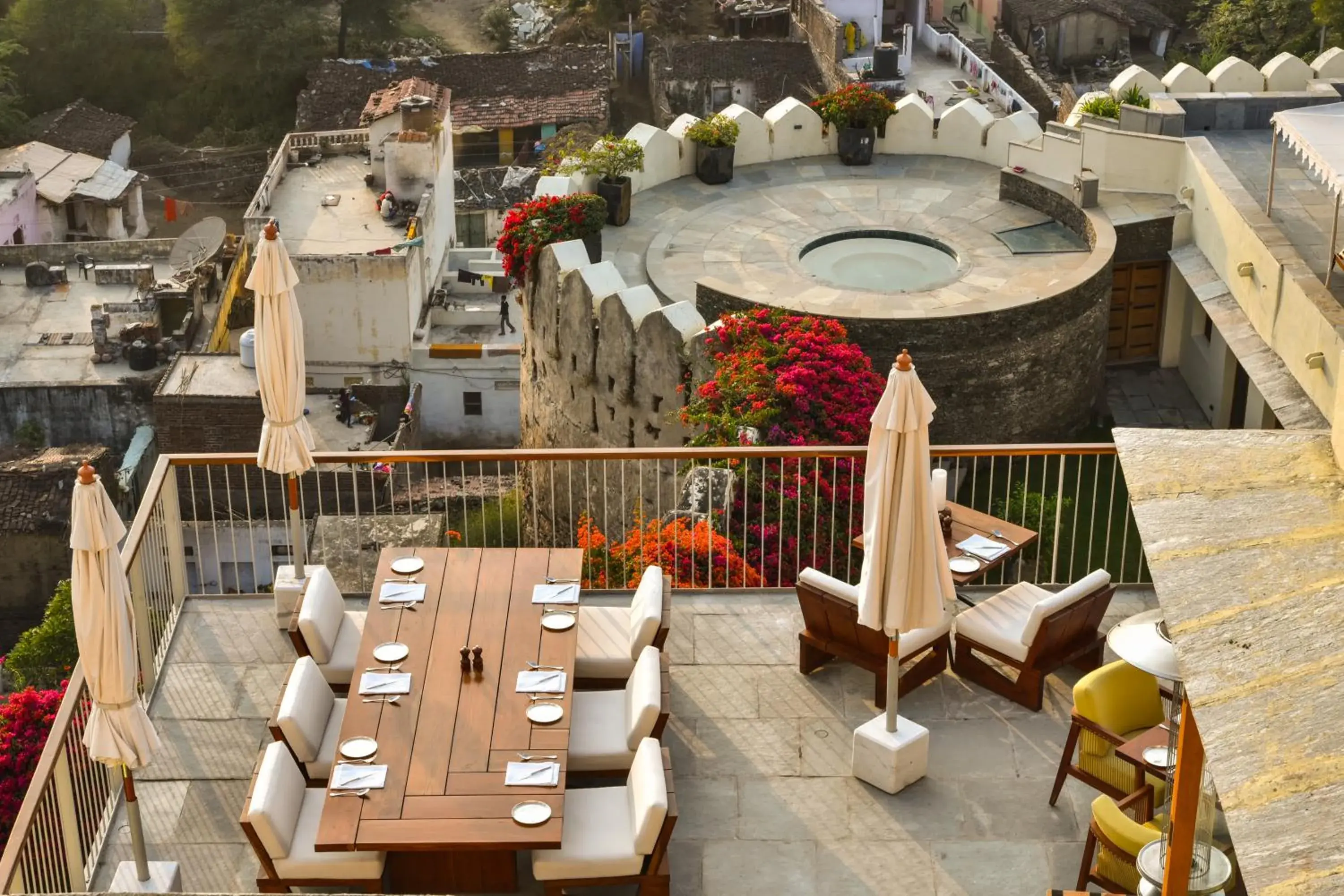 Restaurant/places to eat in RAAS Devigarh Restaurant/places to eat in RAAS Devigarh