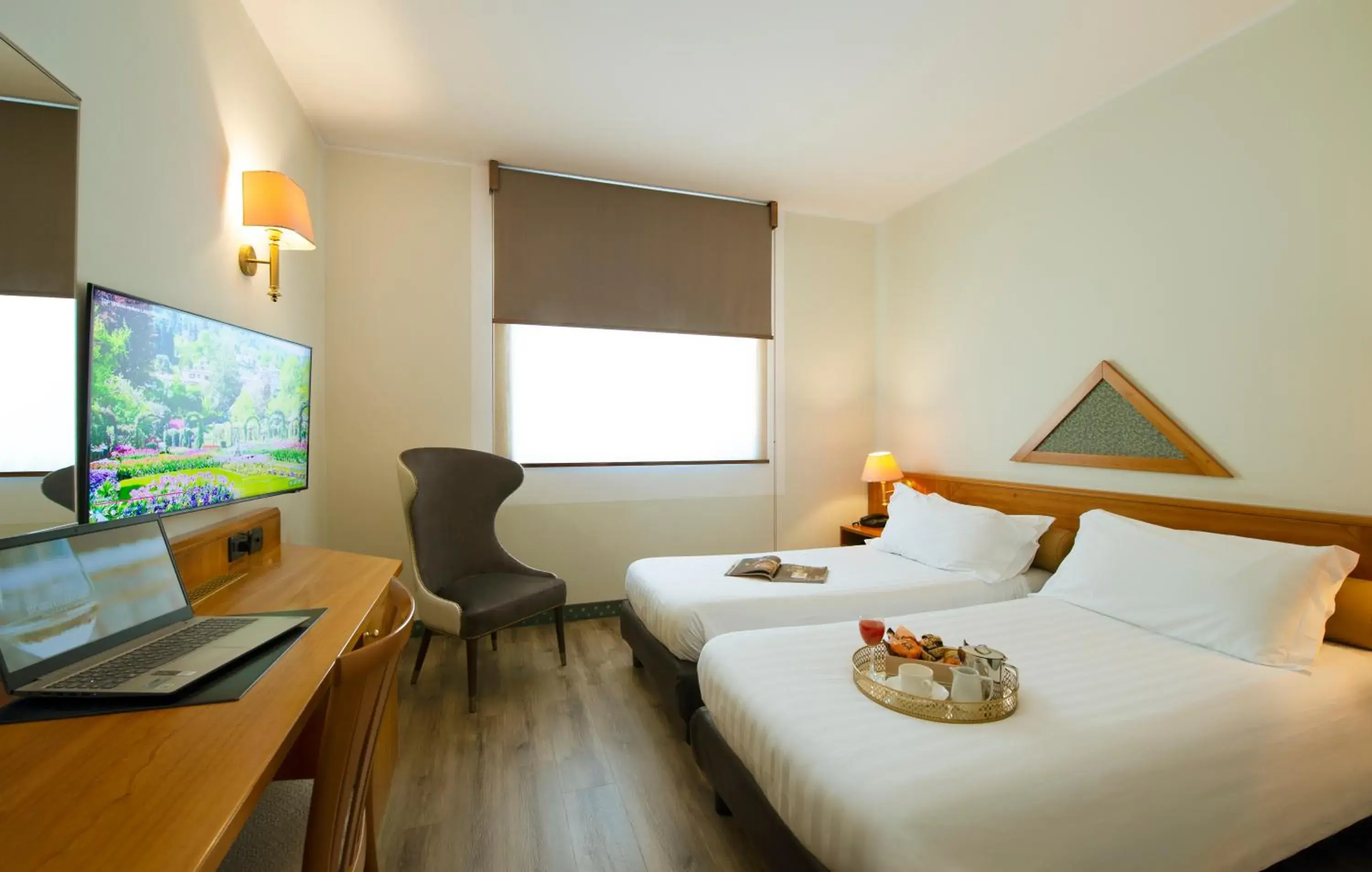 Bed in Castagna Palace Hotel & Restaurant Bed in Castagna Palace Hotel & Restaurant