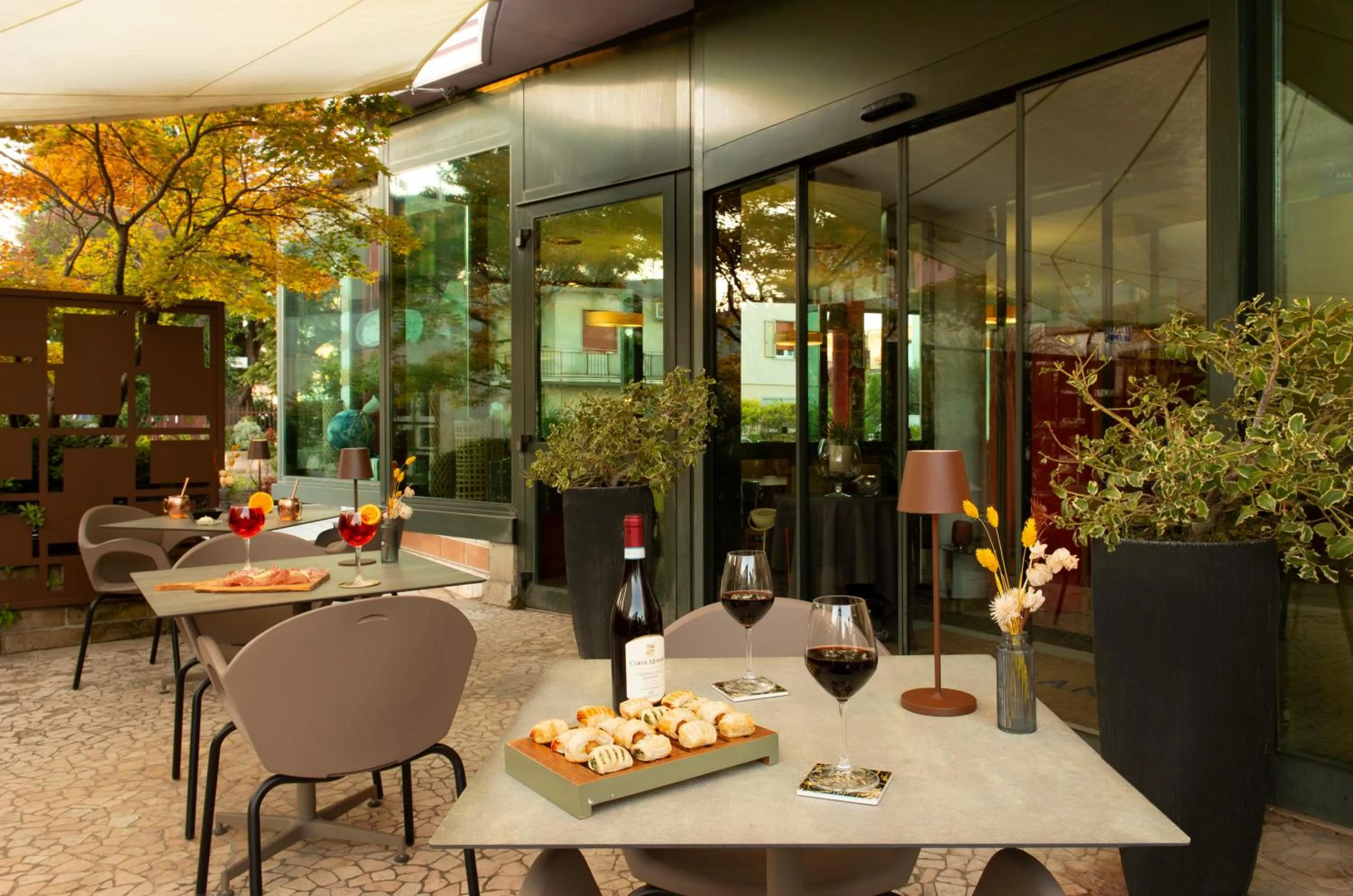 Patio in Castagna Palace Hotel & Restaurant