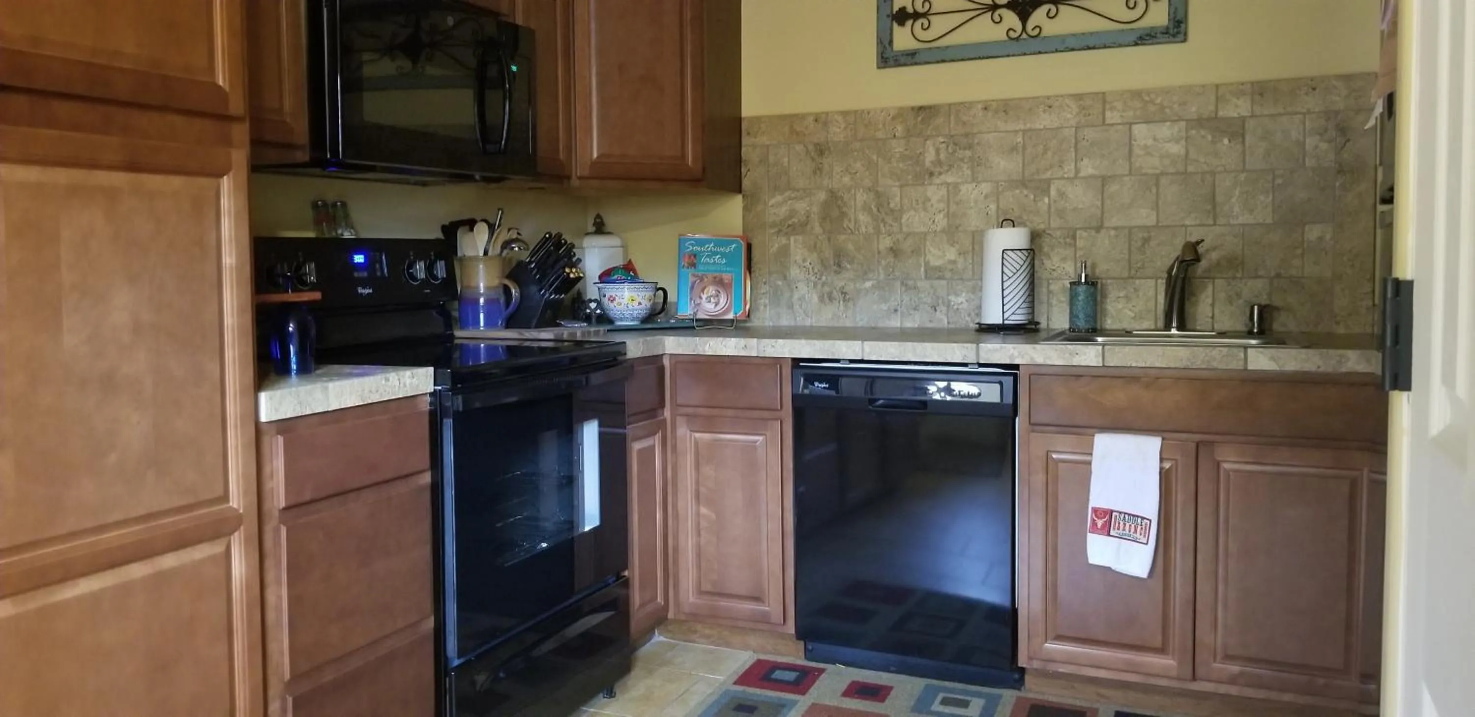 Kitchen or kitchenette in Private, Quite Casita , N. Scottsdale area,Private Pool & Patio, Cave Creek Az.