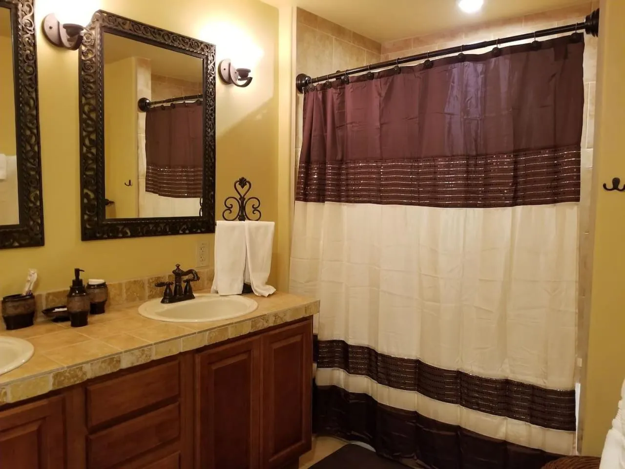 Bathroom in Private, Quite Casita , N. Scottsdale area,Private Pool & Patio, Cave Creek Az.
