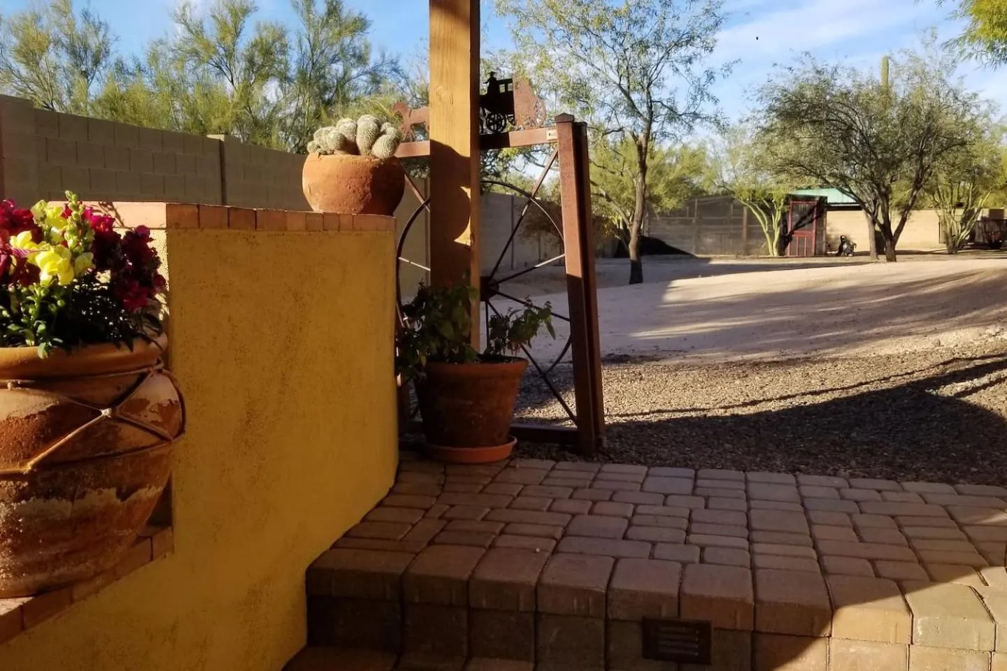 BBQ facilities in Private, Quite Casita , N. Scottsdale area,Private Pool & Patio, Cave Creek Az.