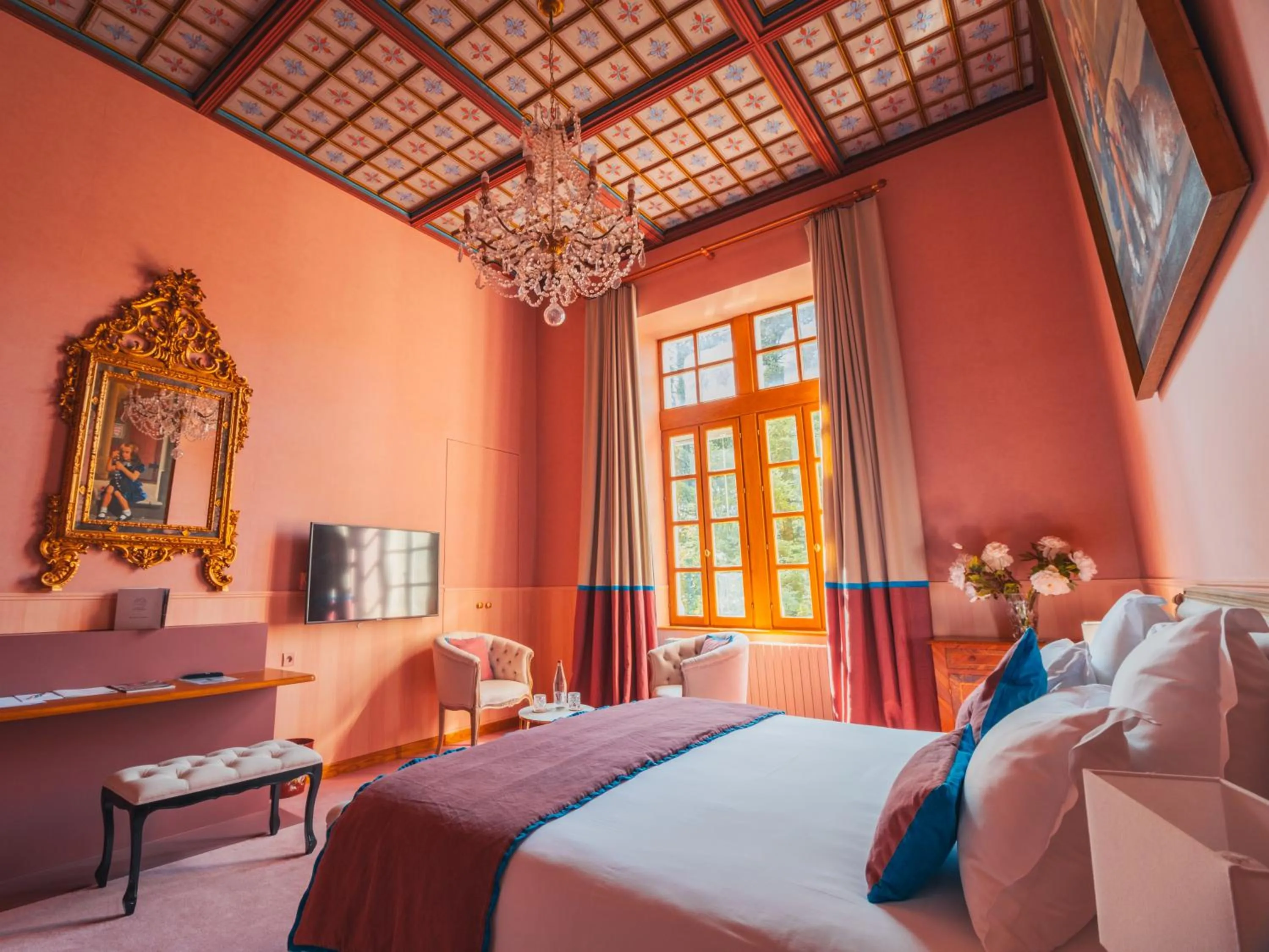 Bedroom, Bed in Château de Thorens