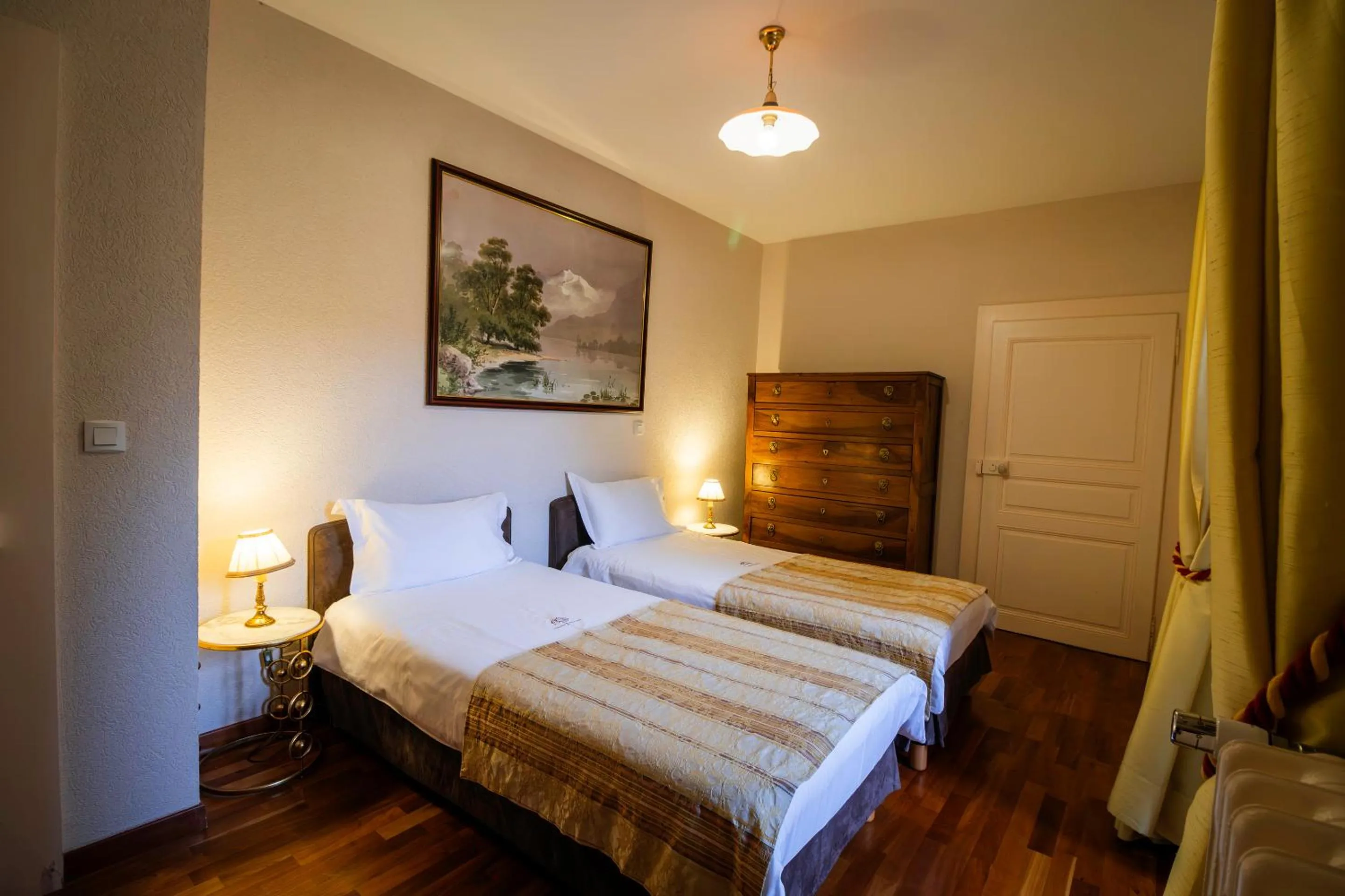 Bed in Château de Thorens