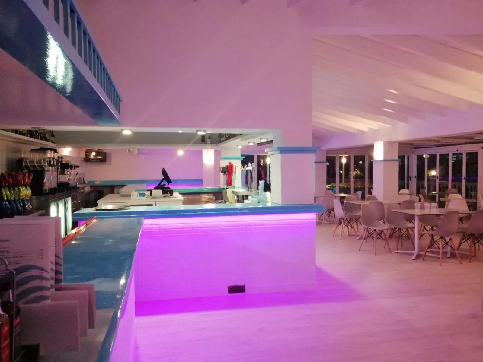 Lounge or bar in Aparthotel Holiday Center Lounge or bar in Aparthotel Holiday Center