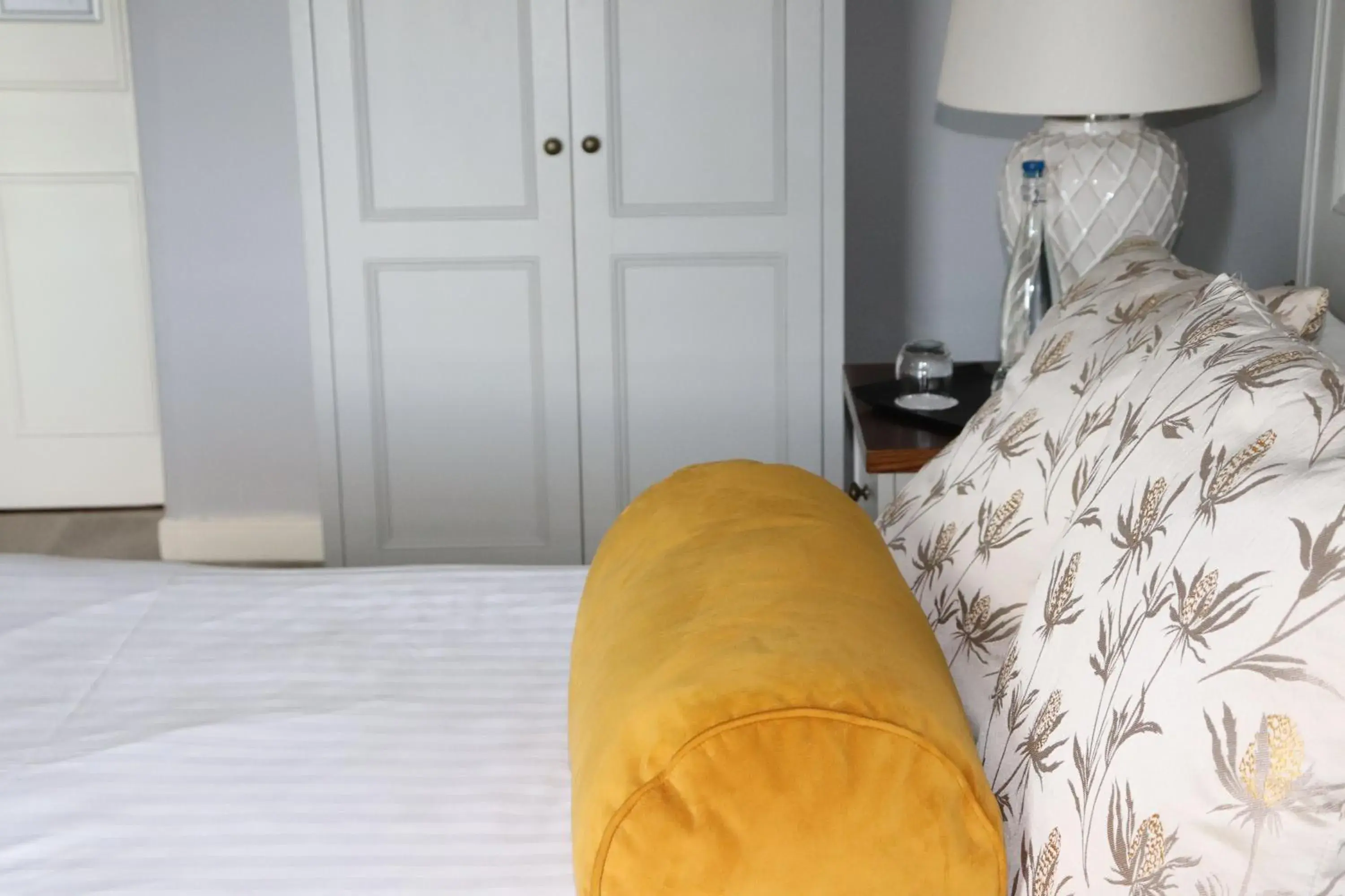 Bed in Causeway Hotel Bed in Causeway Hotel