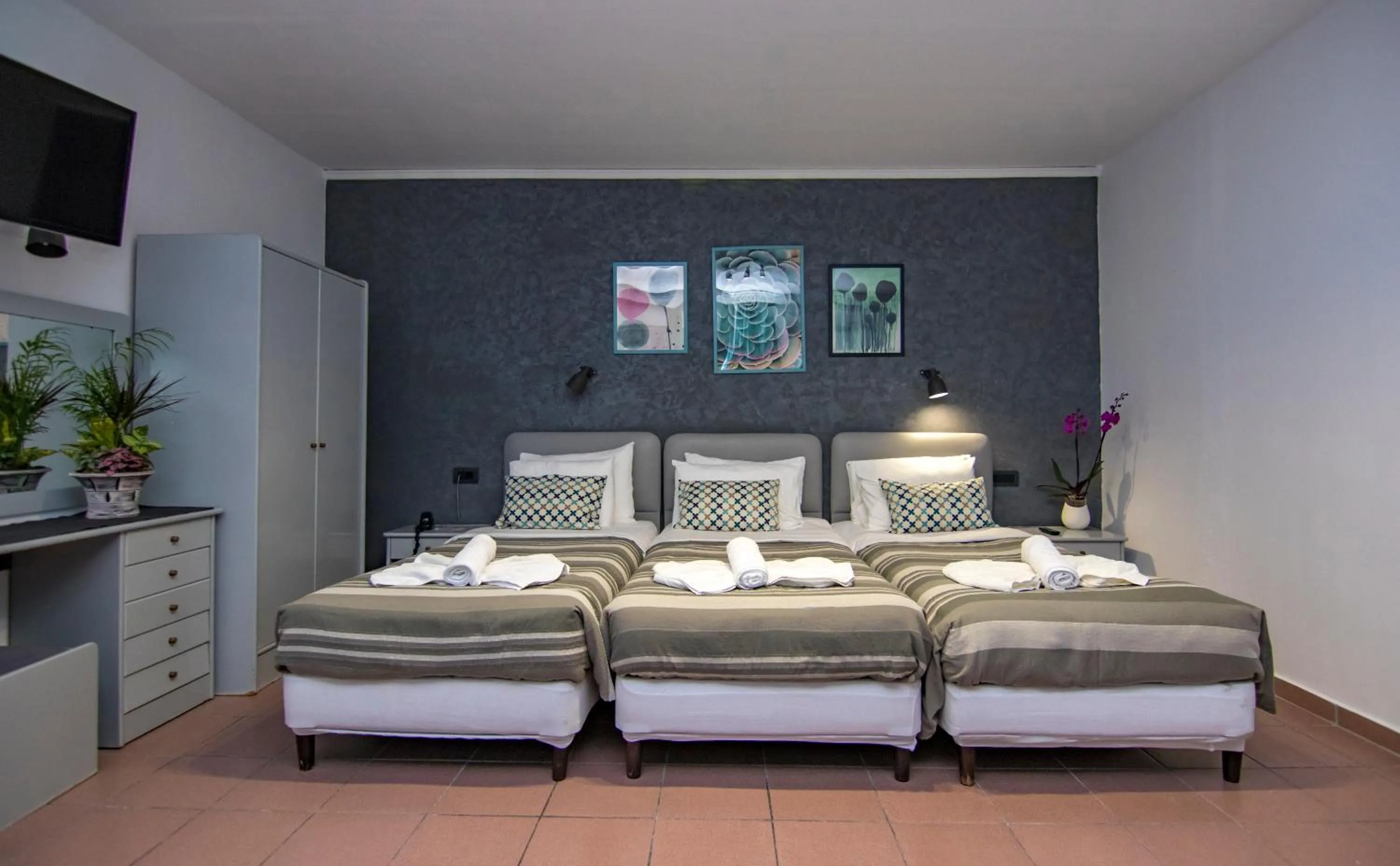 Bed in Kahlua Hotel Apartments