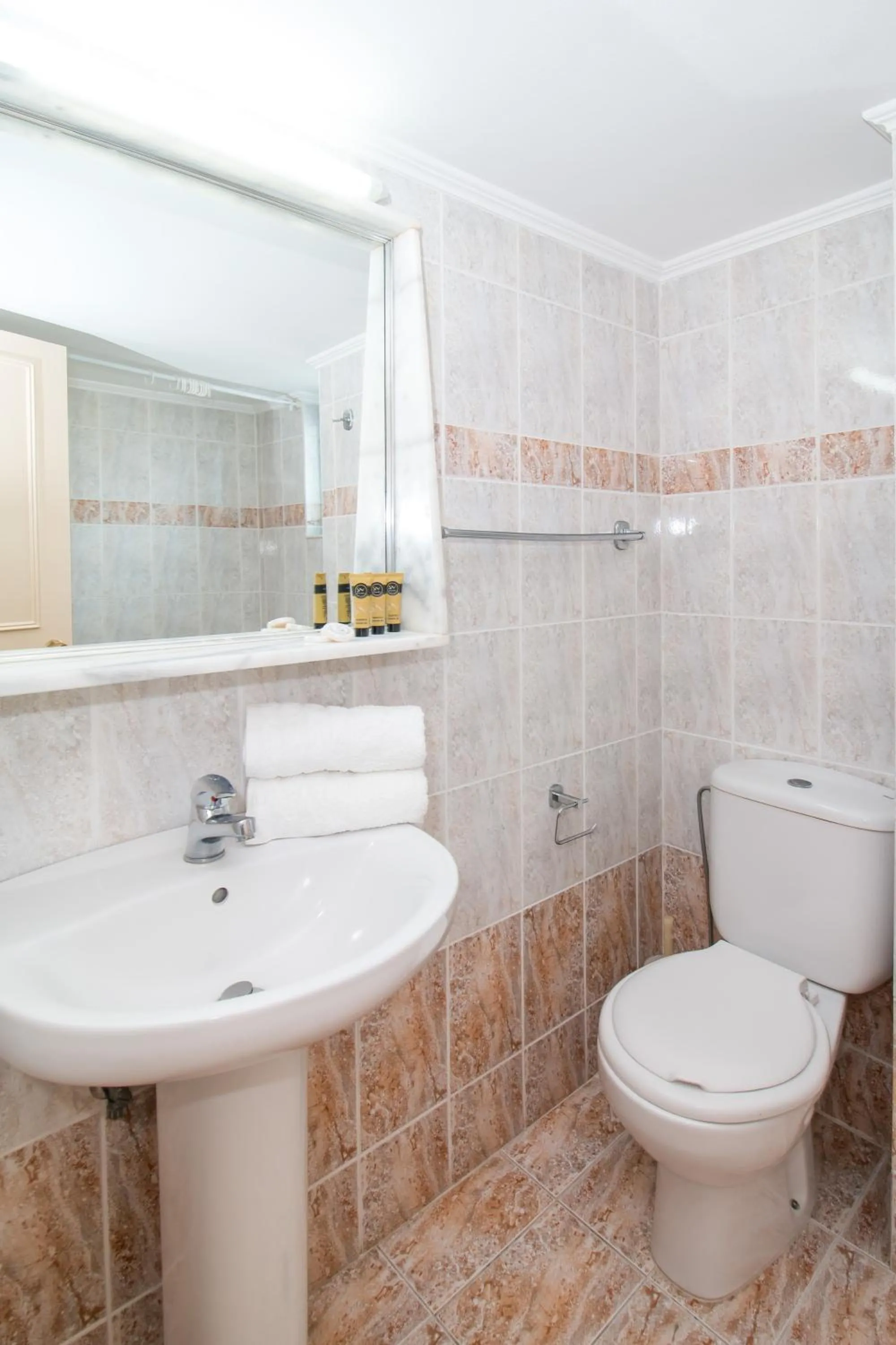 Toilet in Kahlua Hotel Apartments