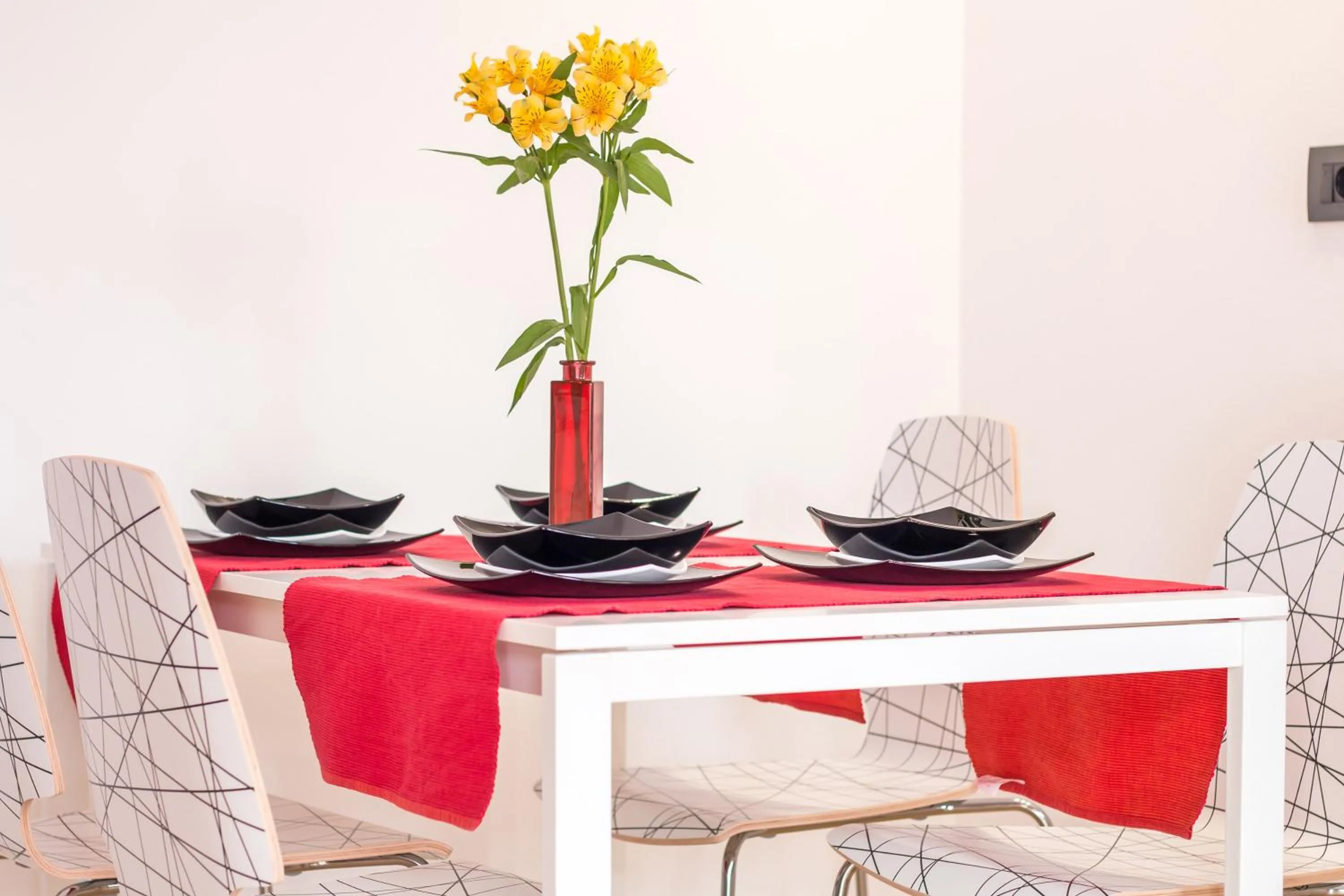 Dining area in Kahlua Hotel Apartments