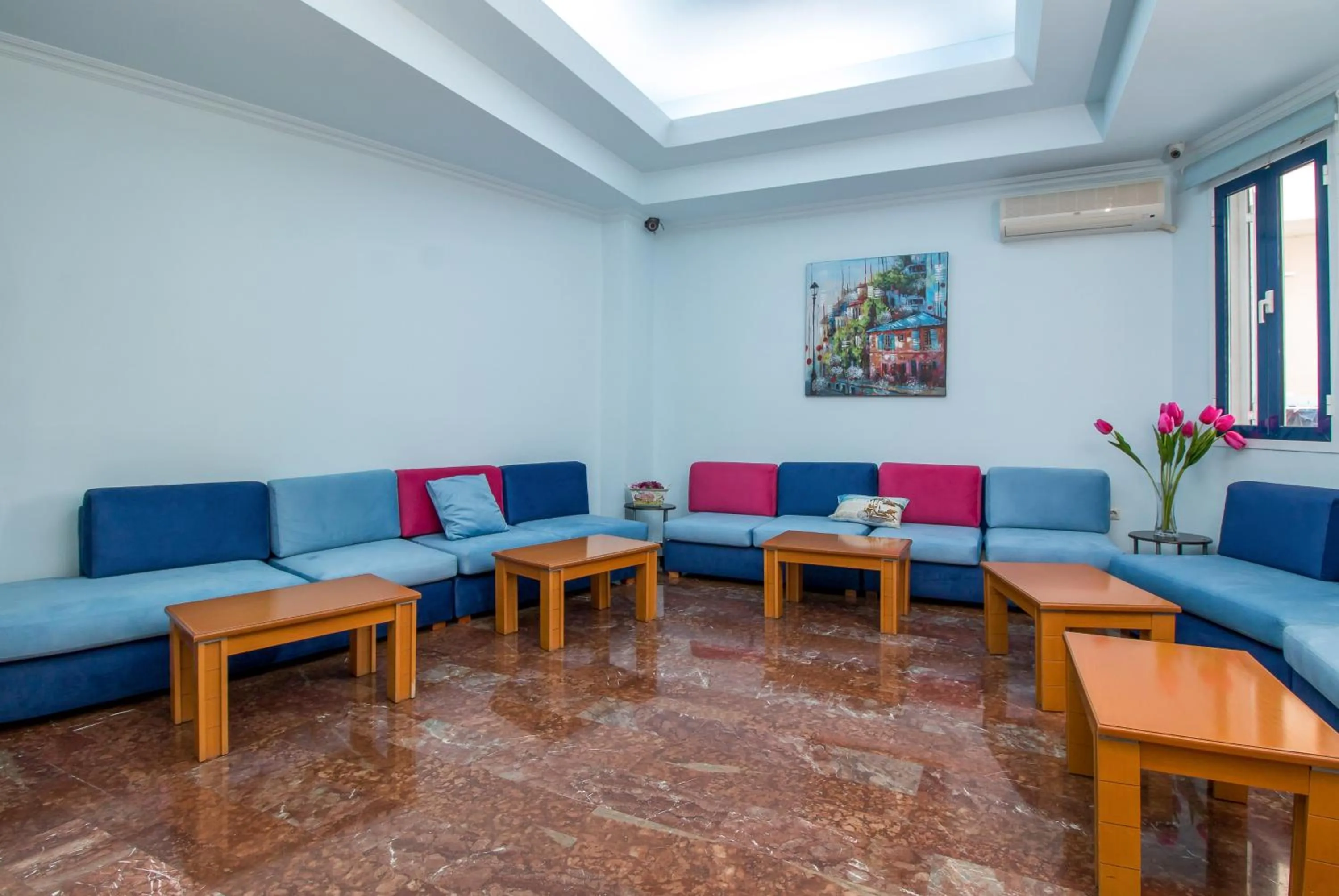 Lobby or reception in Kahlua Hotel Apartments
