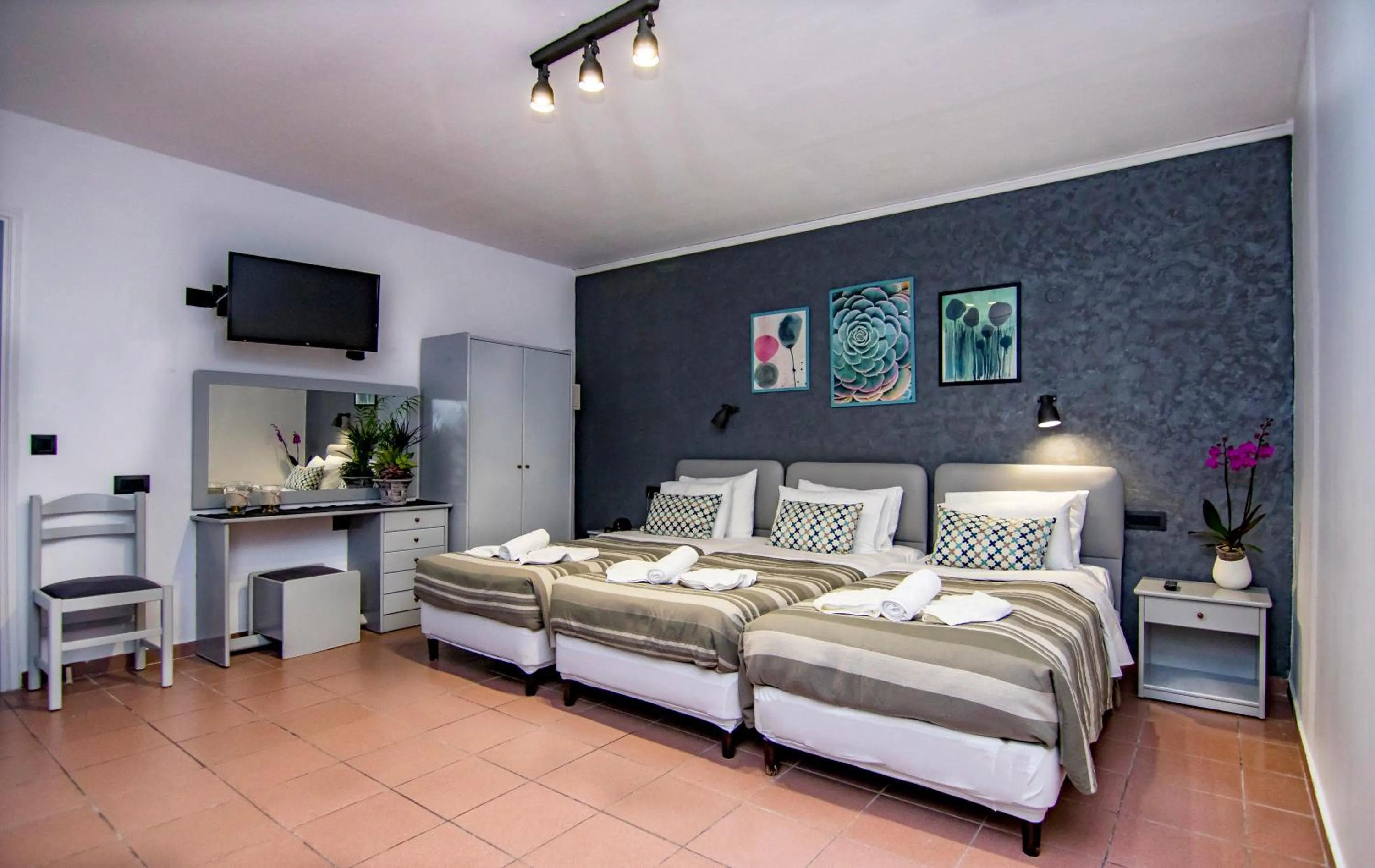 Photo of the whole room, Bed in Kahlua Hotel Apartments