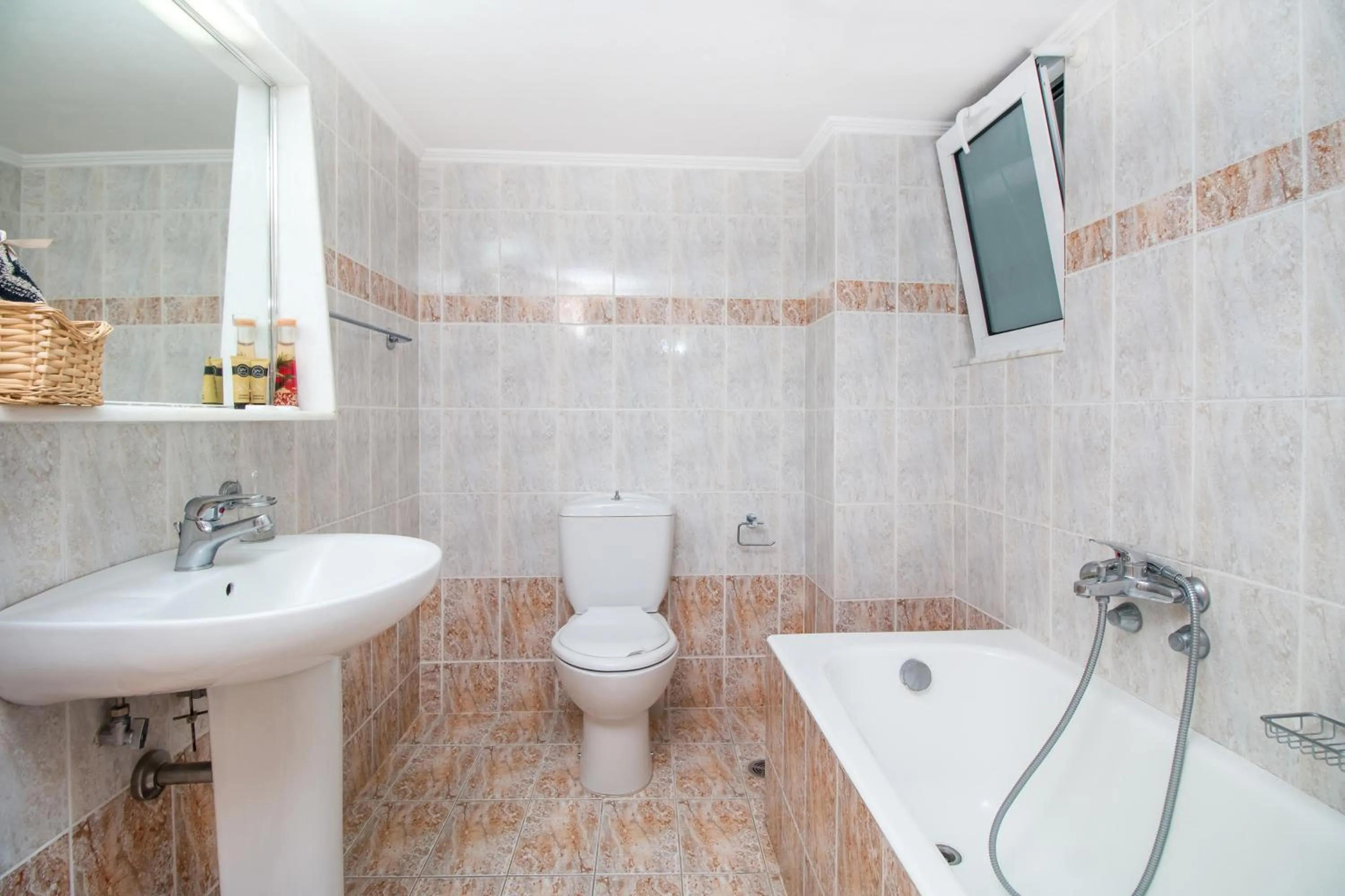 Bathroom in Kahlua Hotel Apartments