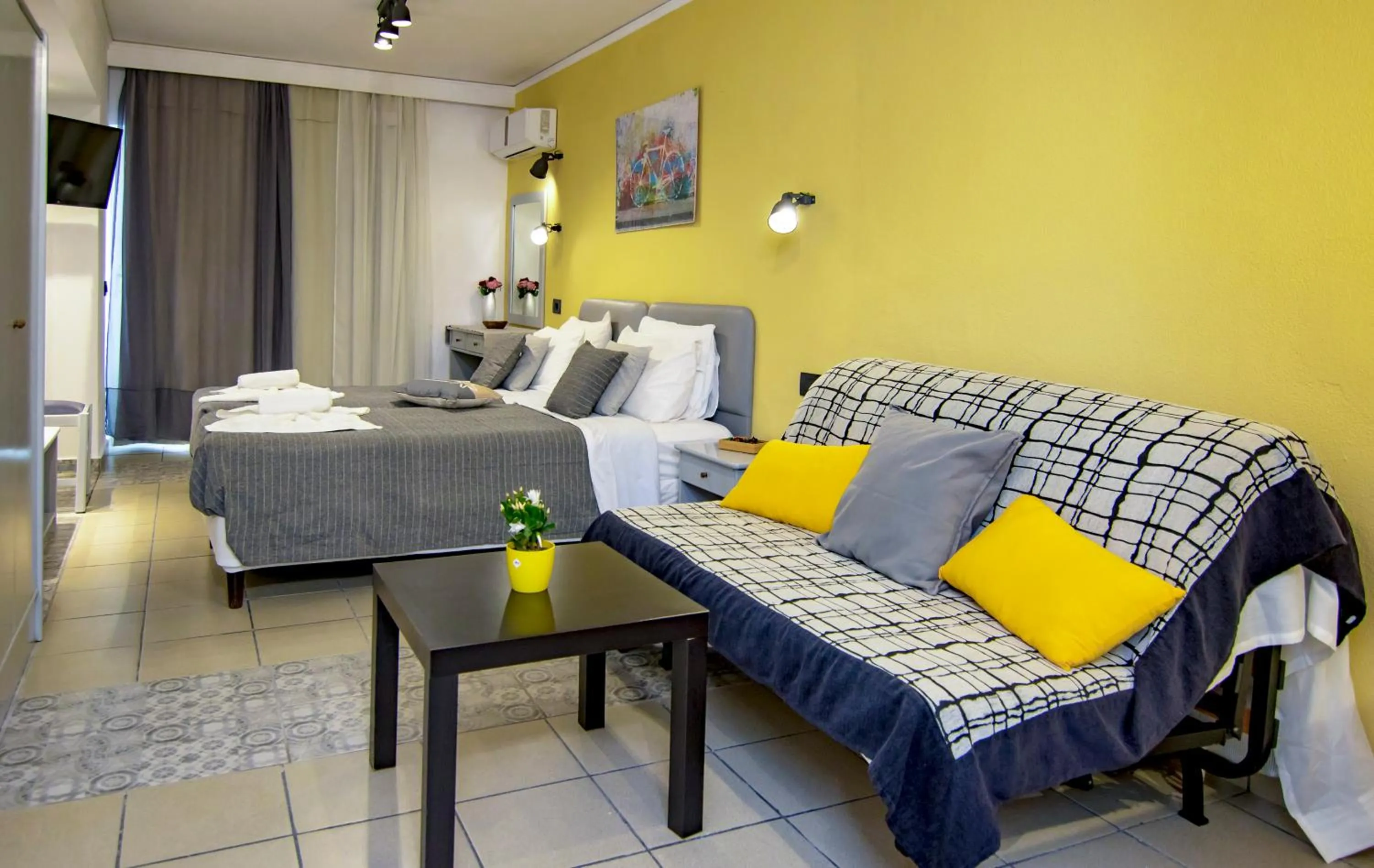 Photo of the whole room, Bed in Kahlua Hotel Apartments