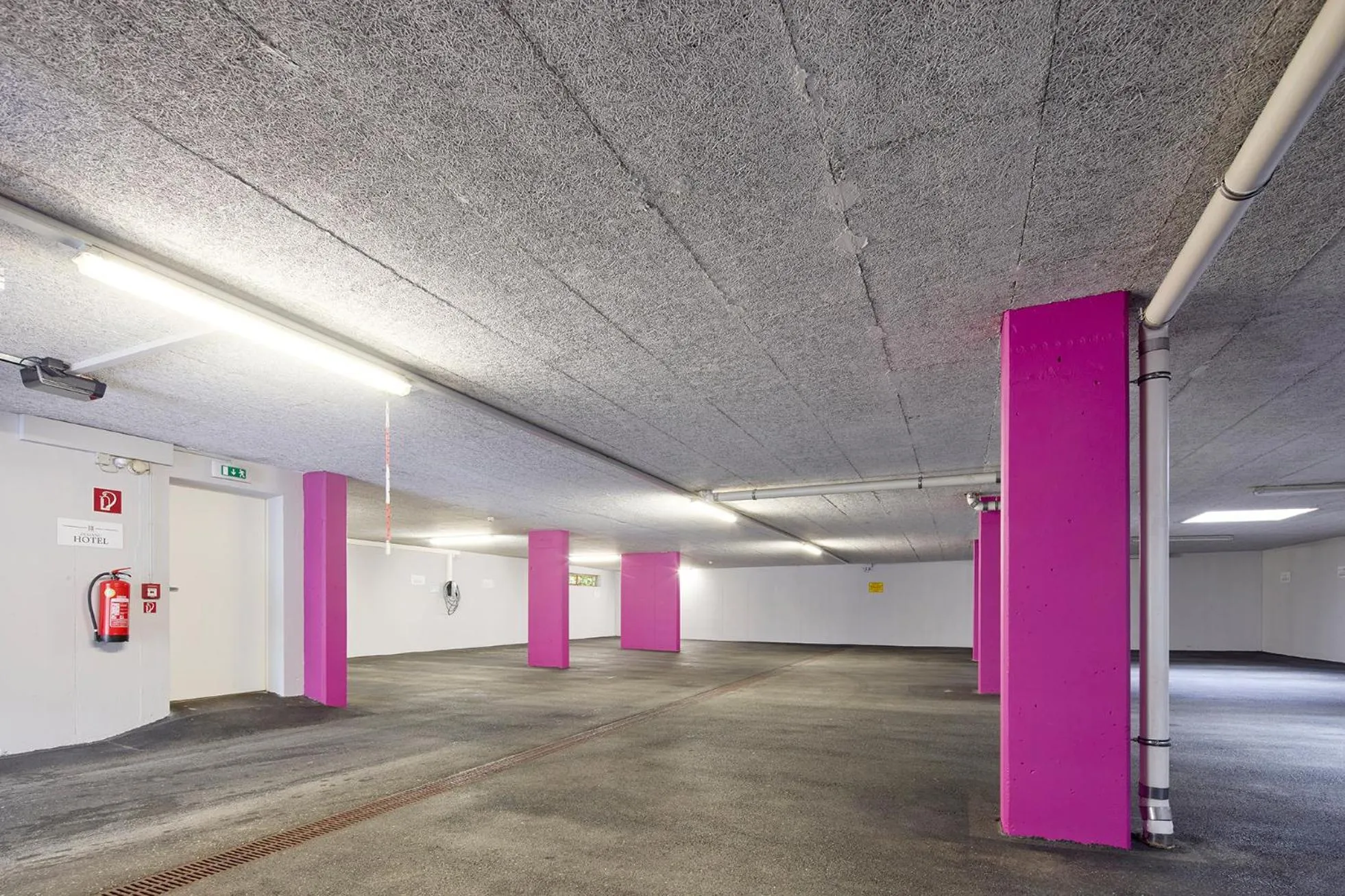 Parking in Hotel Hubertus