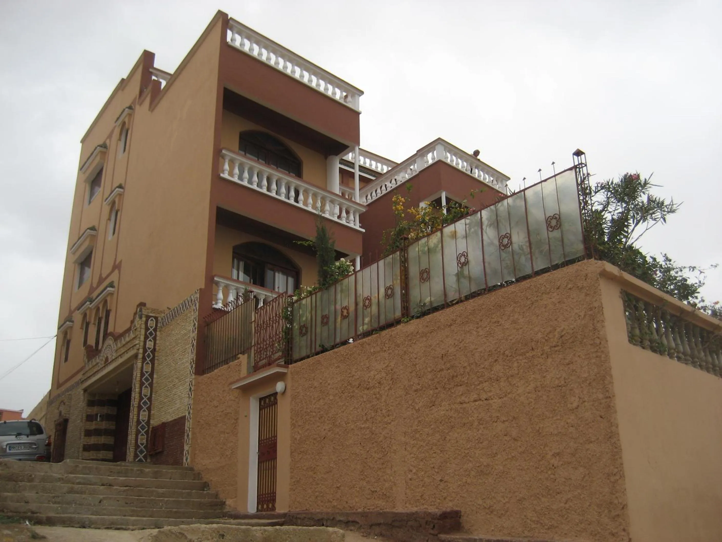 Property building in Villa Sunset B&B