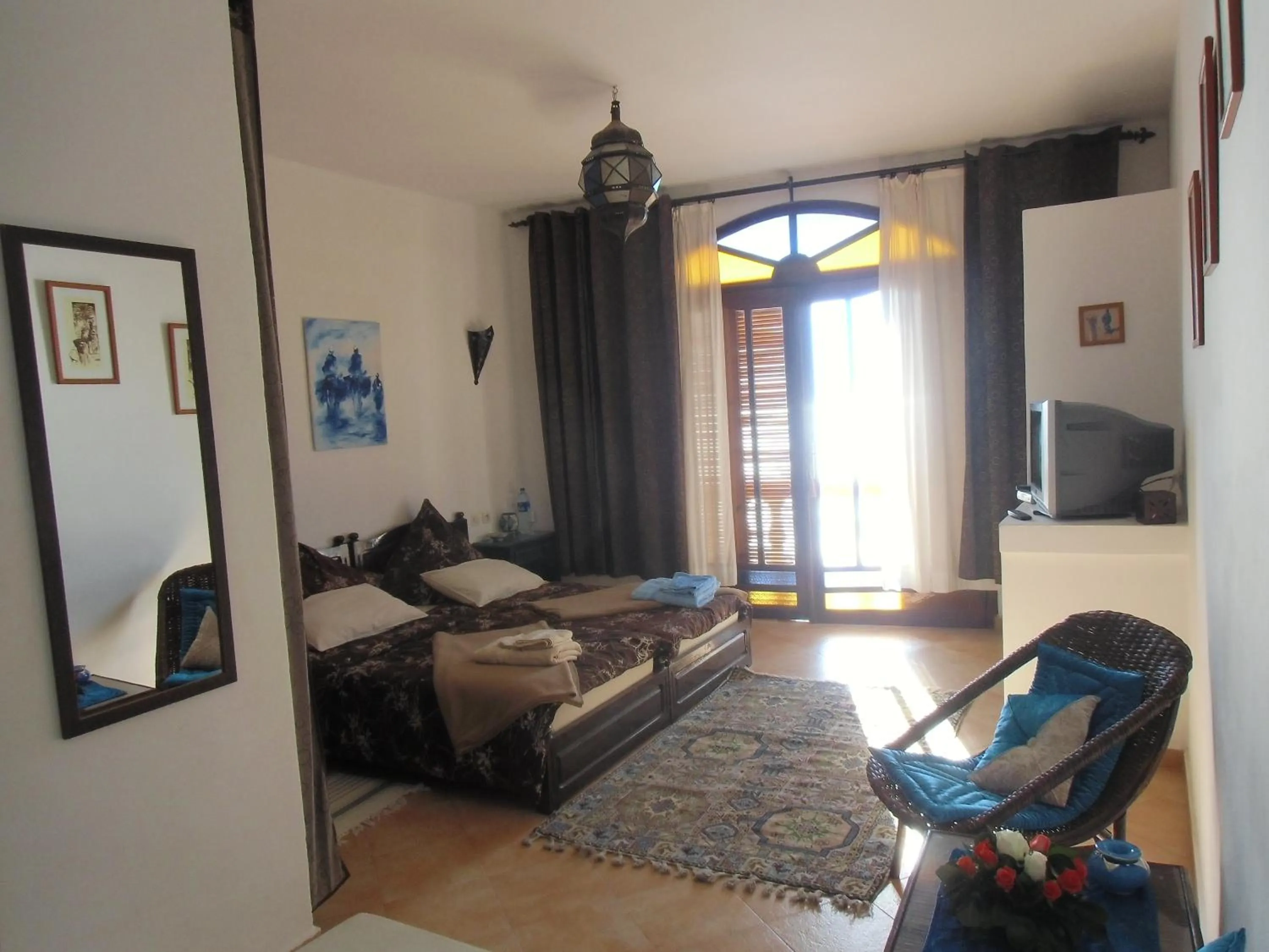 Photo of the whole room in Villa Sunset B&B