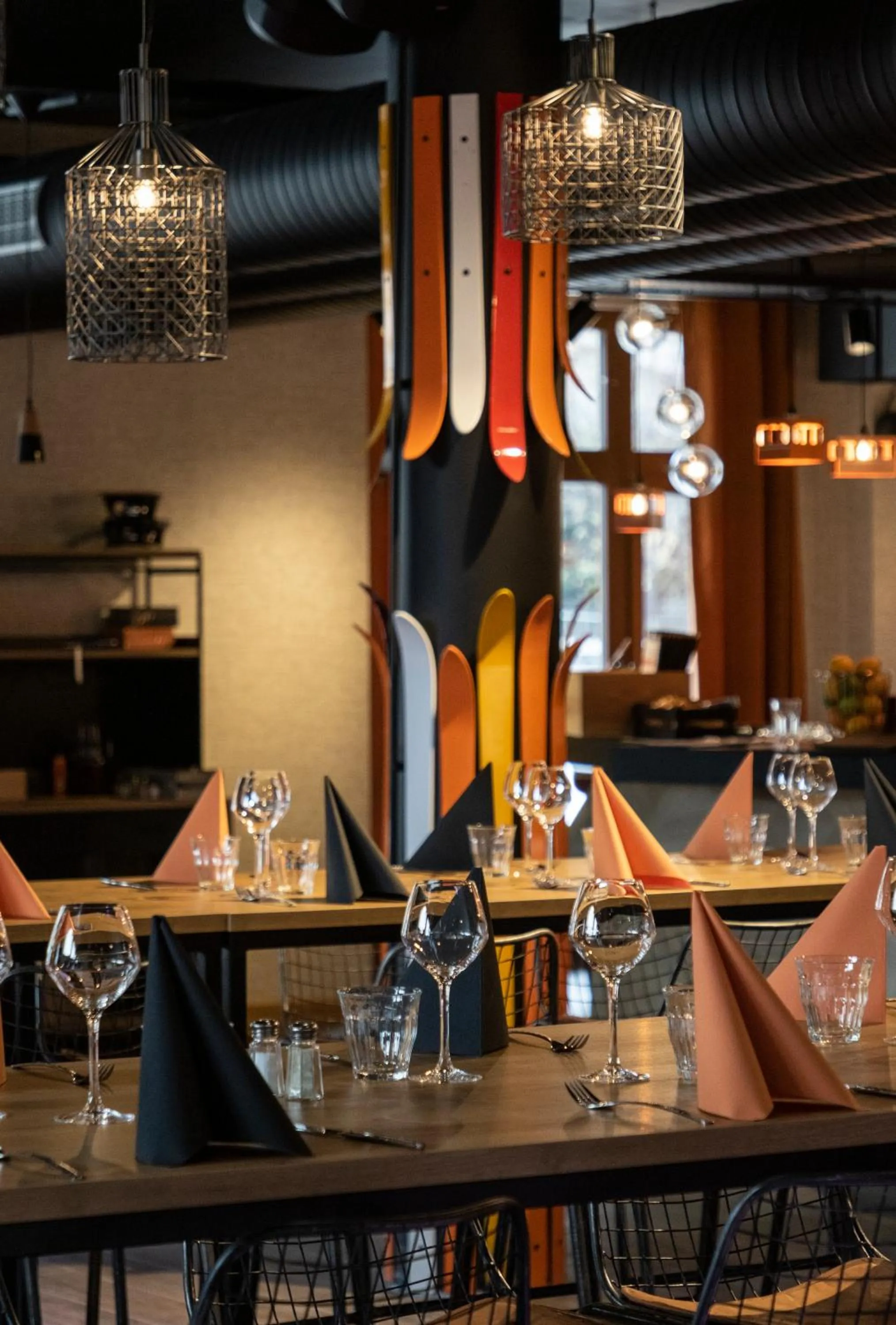 Restaurant/places to eat in Hotel Base Camp Lodge - Bourg Saint Maurice