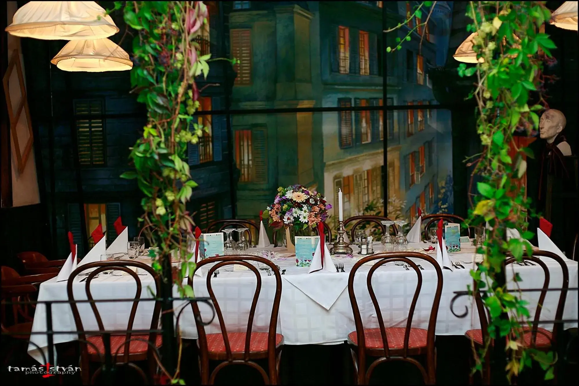 Restaurant/places to eat in Hotel Kapos Restaurant/places to eat in Hotel Kapos