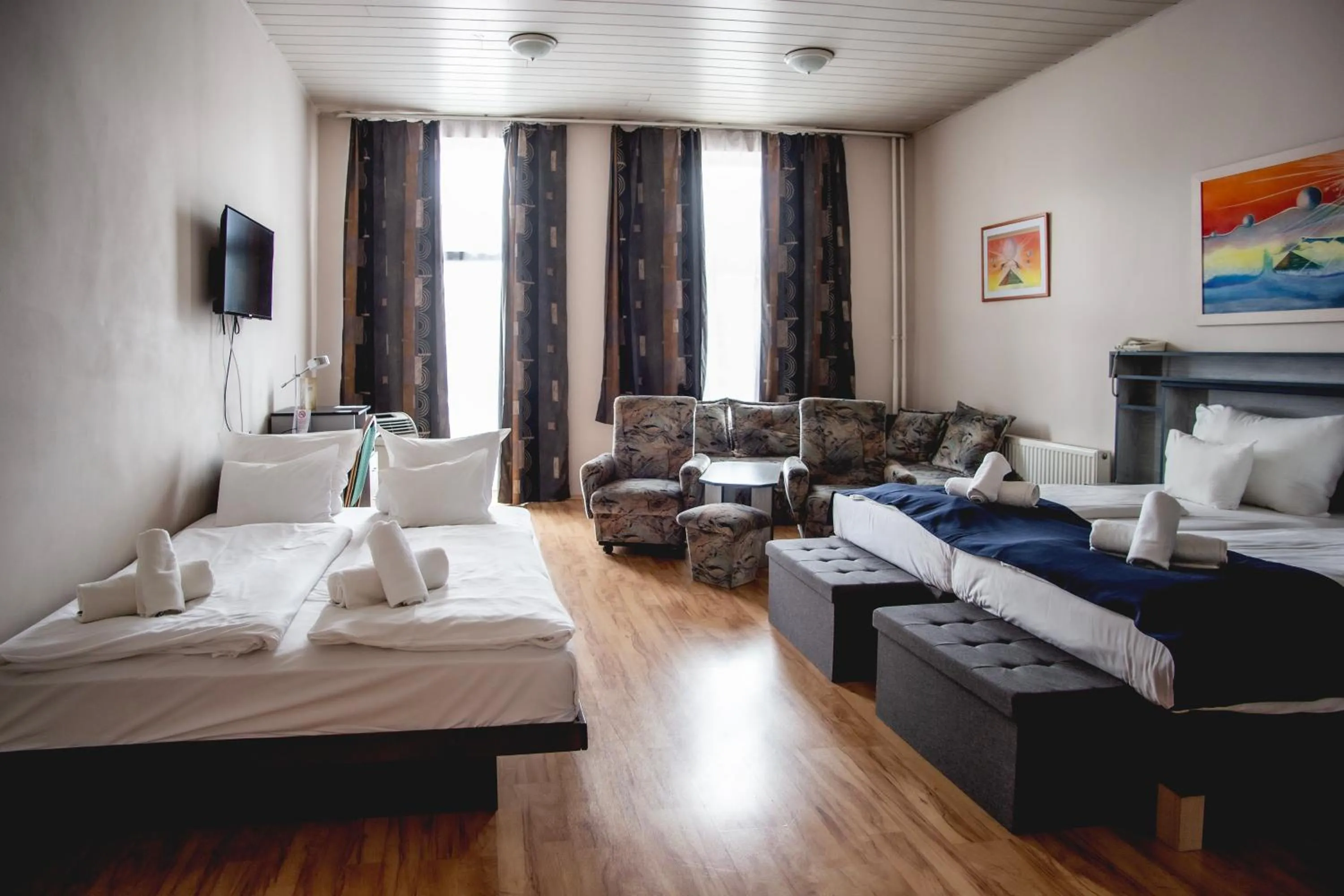 Photo of the whole room, Bed in Hotel Kapos